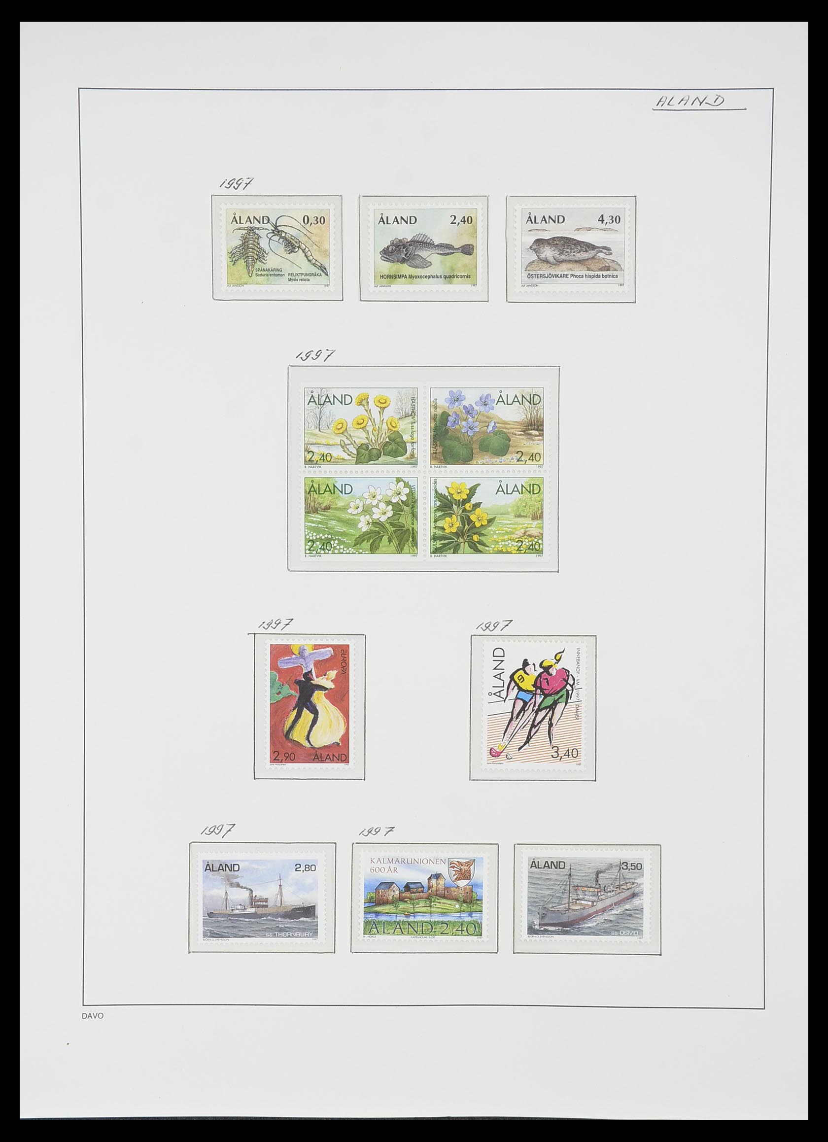 33729 165 - Stamp collection 33729 Finland 1875-1998.