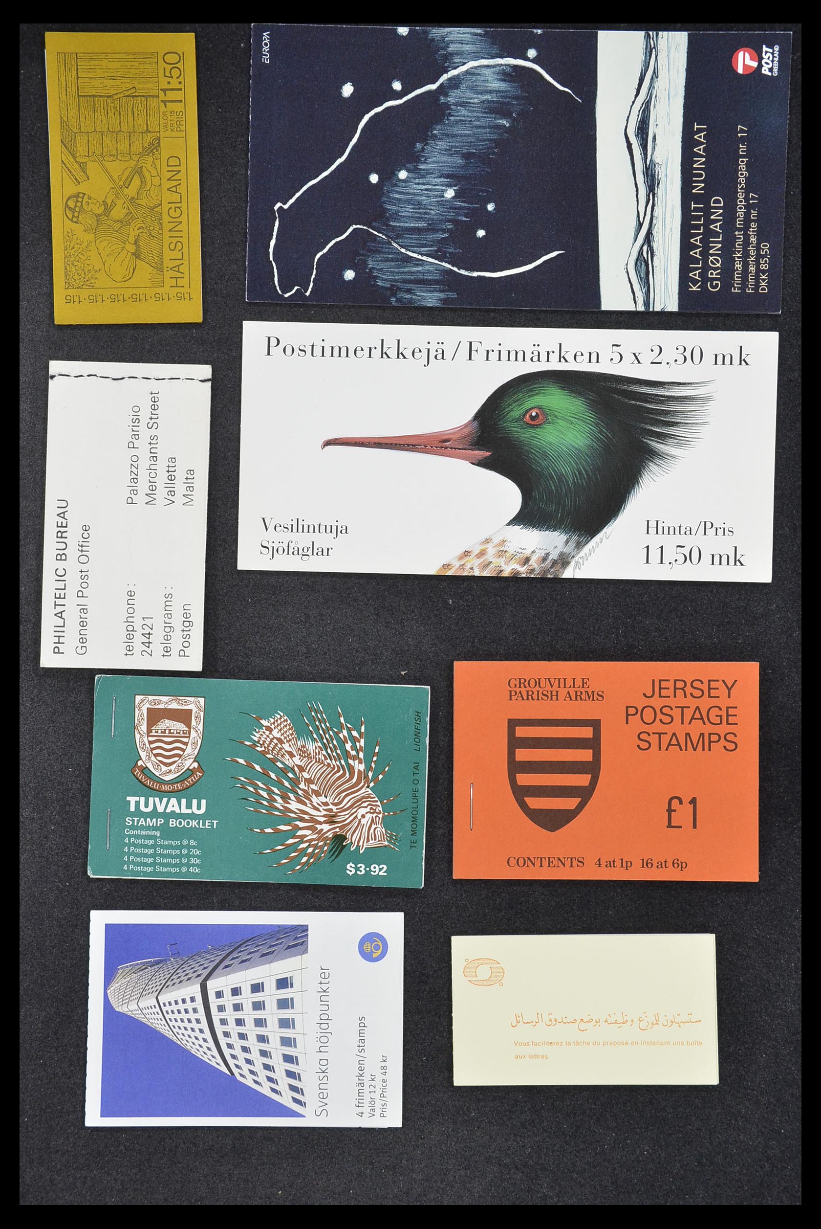 33744 016 - Postzegelverzameling 33744 Wereld postzegelboekjes 1919-2011.