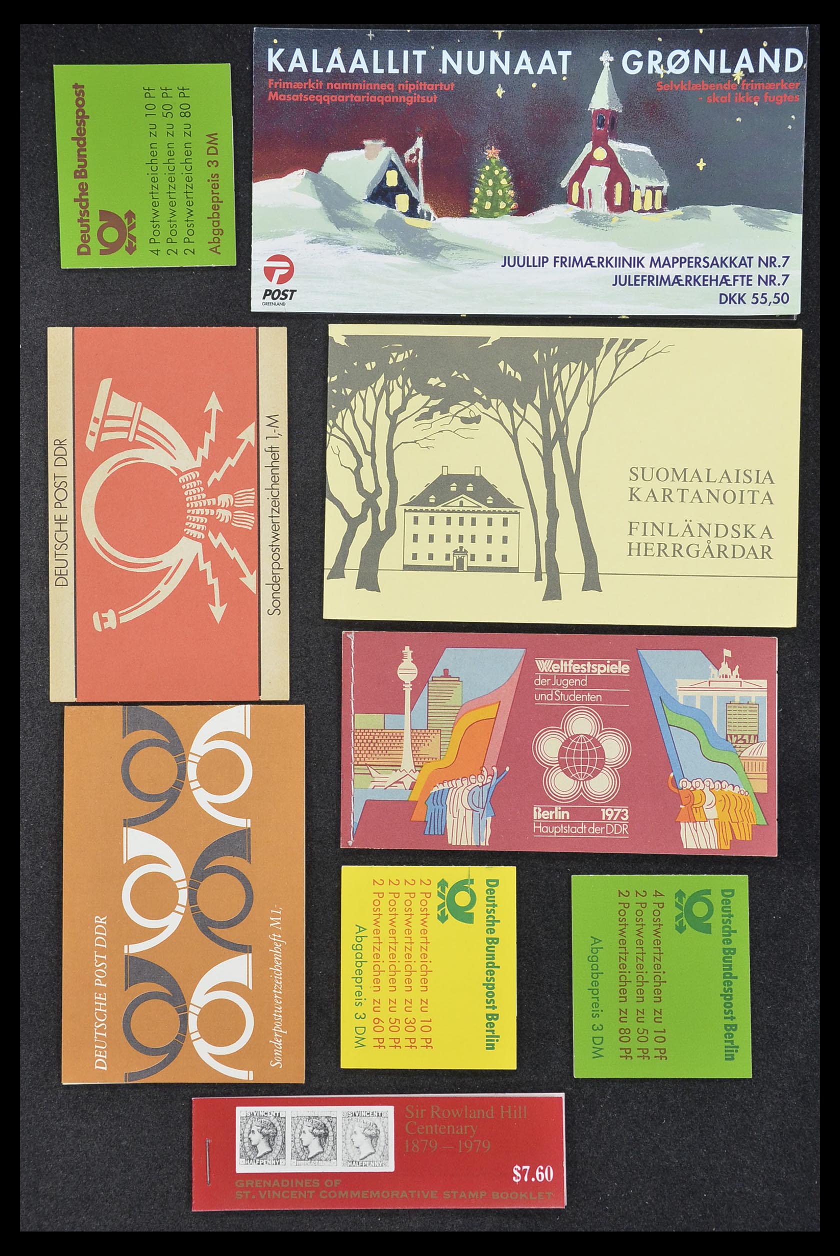 33744 021 - Postzegelverzameling 33744 Wereld postzegelboekjes 1919-2011.