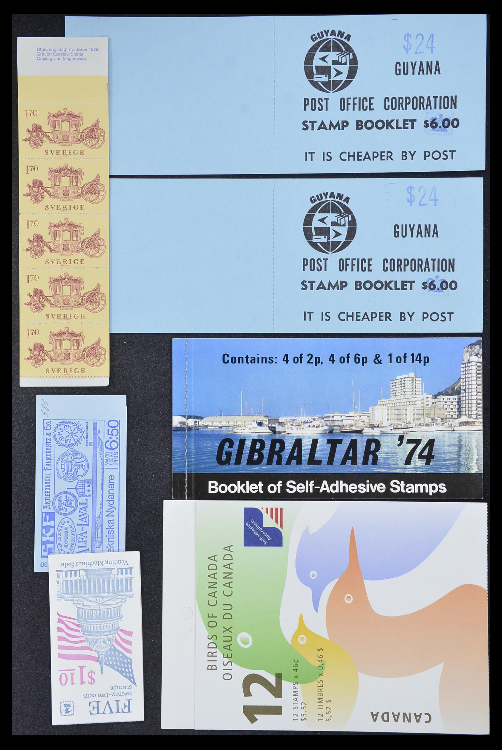 33744 059 - Postzegelverzameling 33744 Wereld postzegelboekjes 1919-2011.