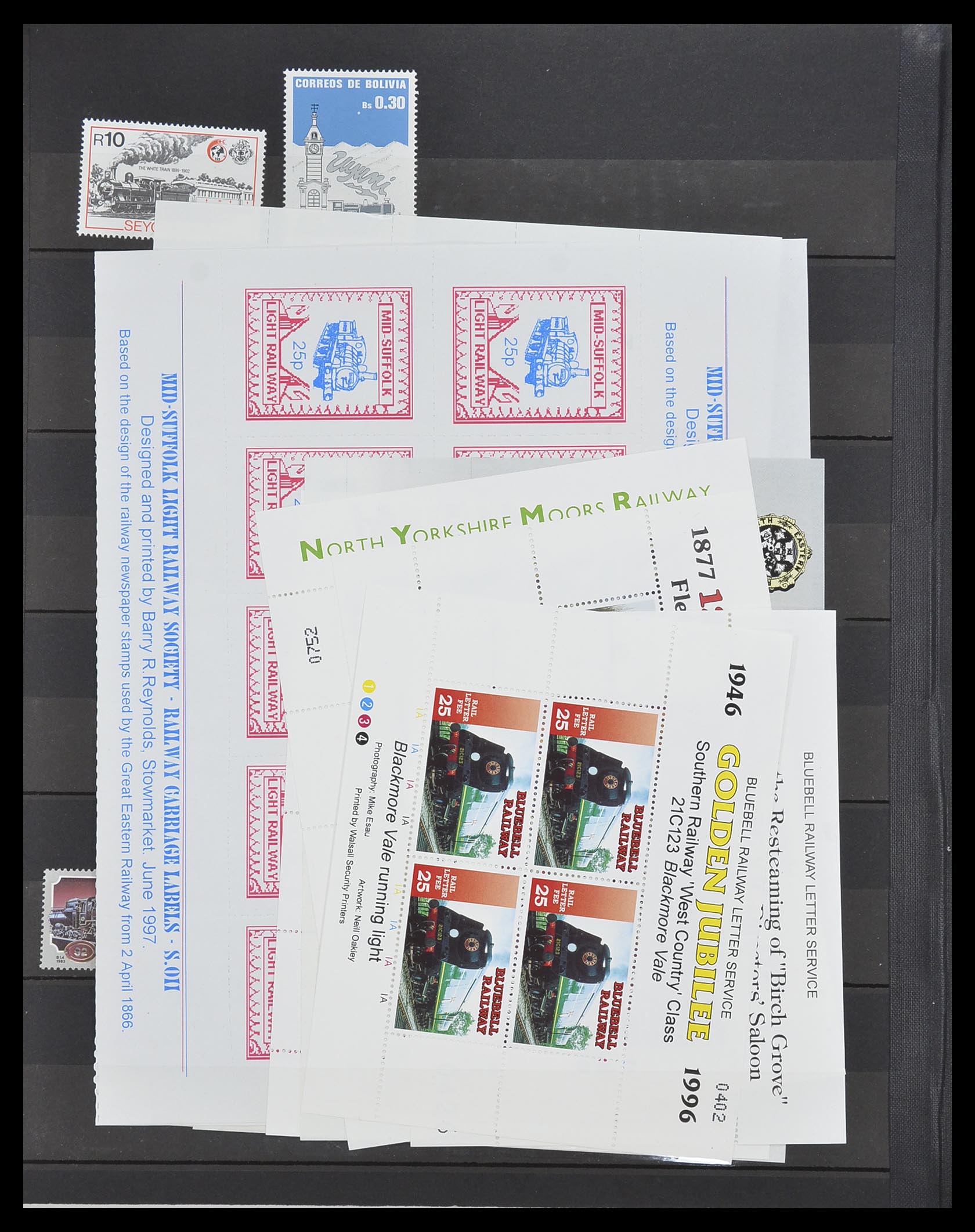 33755 2098 - Postzegelverzameling 33755 Motief treinen 1900-2010.