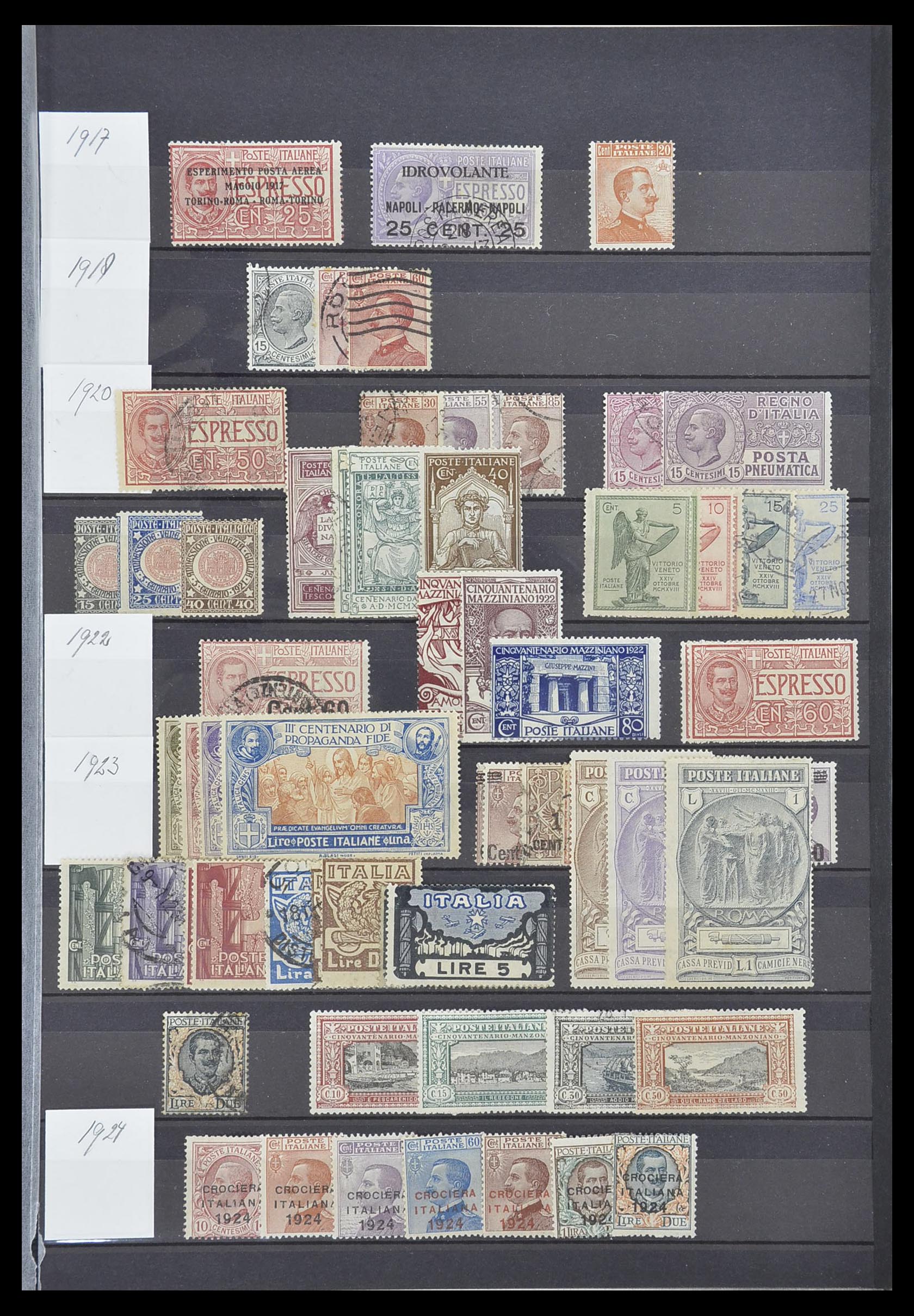 33758 003 - Postzegelverzameling 33758 Italië 1861-2011.