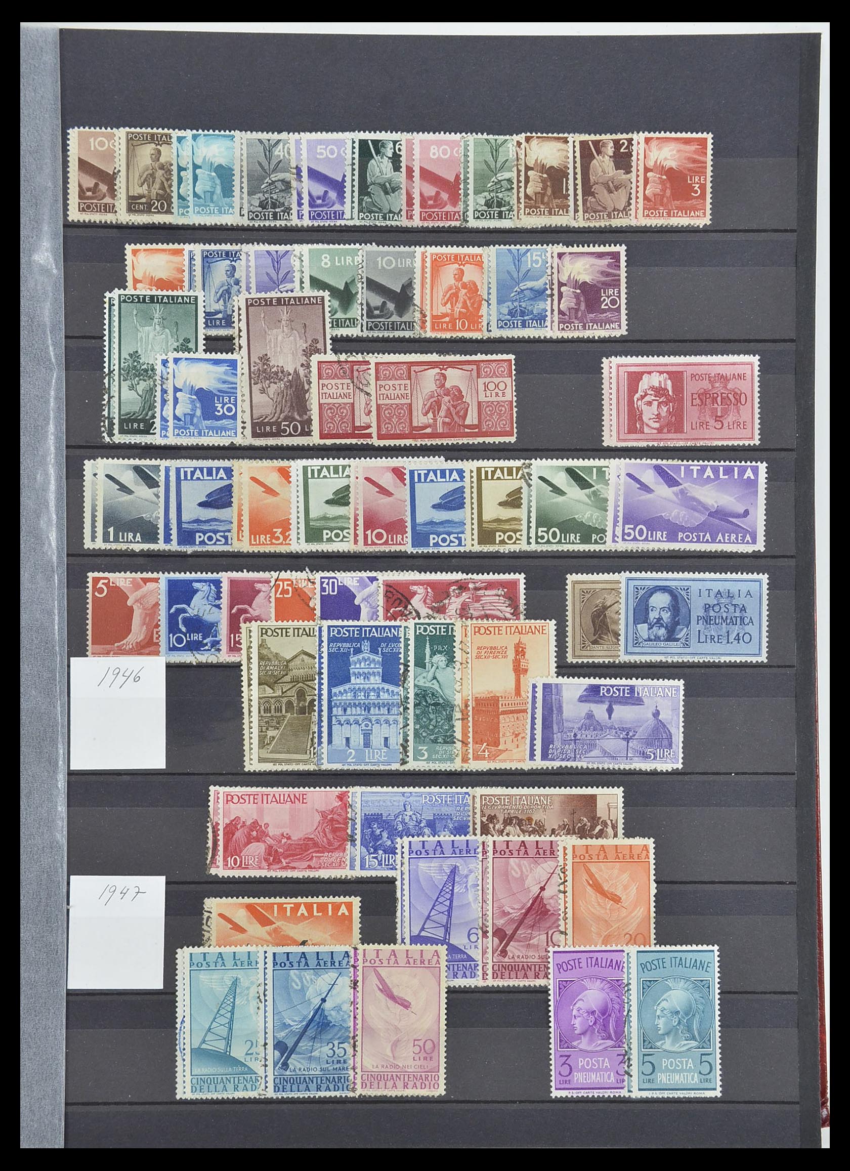 33758 011 - Postzegelverzameling 33758 Italië 1861-2011.