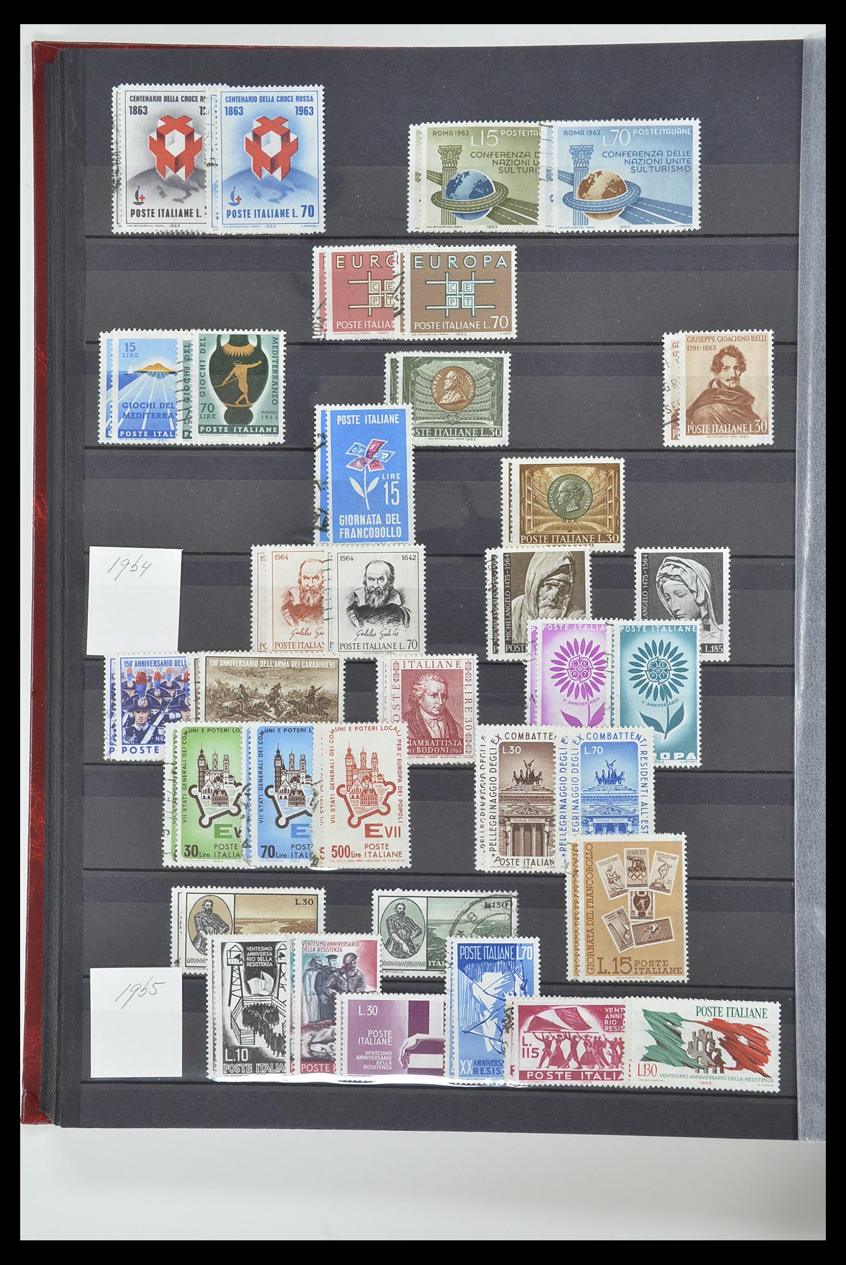 33758 022 - Postzegelverzameling 33758 Italië 1861-2011.