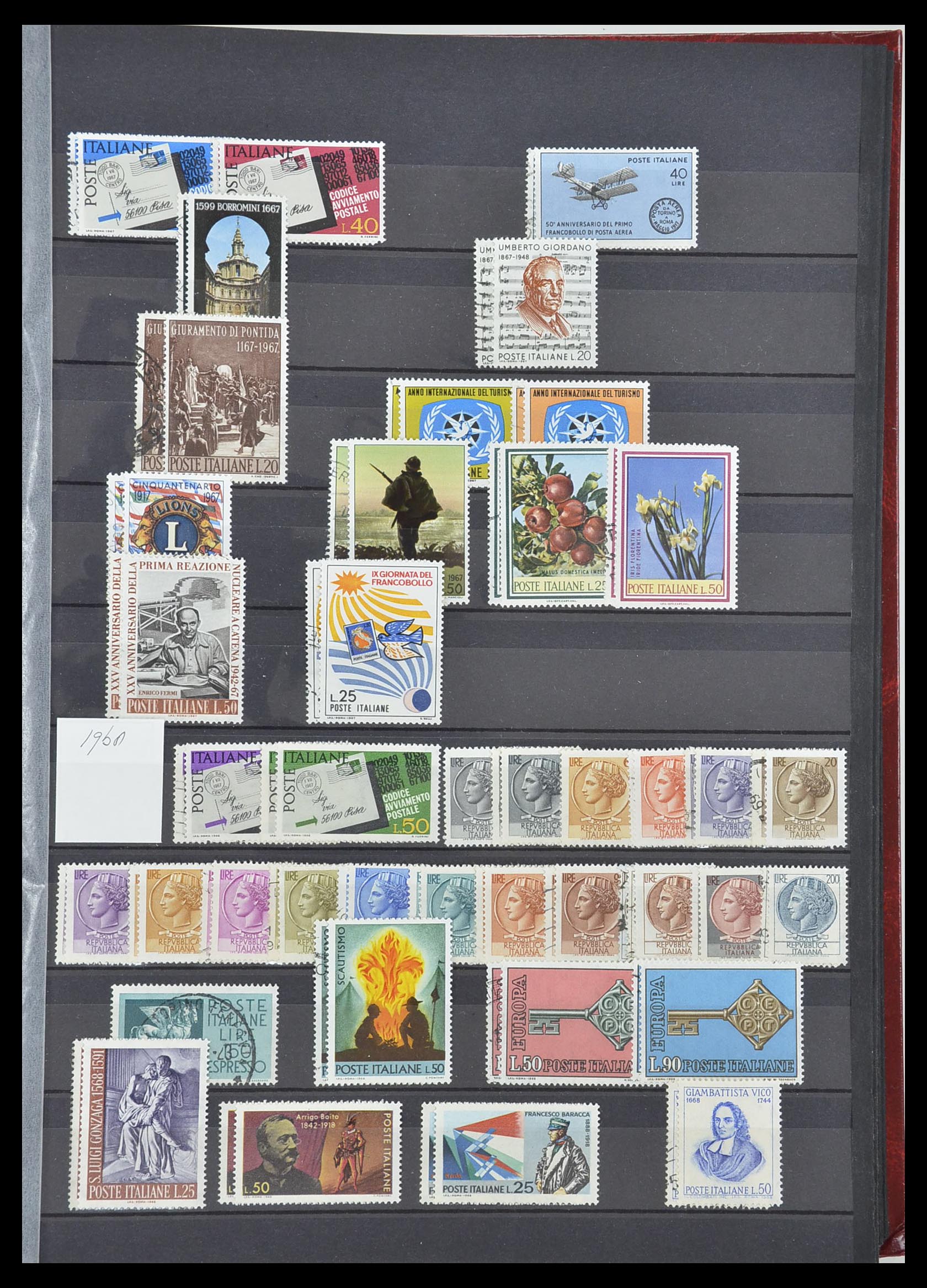 33758 025 - Postzegelverzameling 33758 Italië 1861-2011.