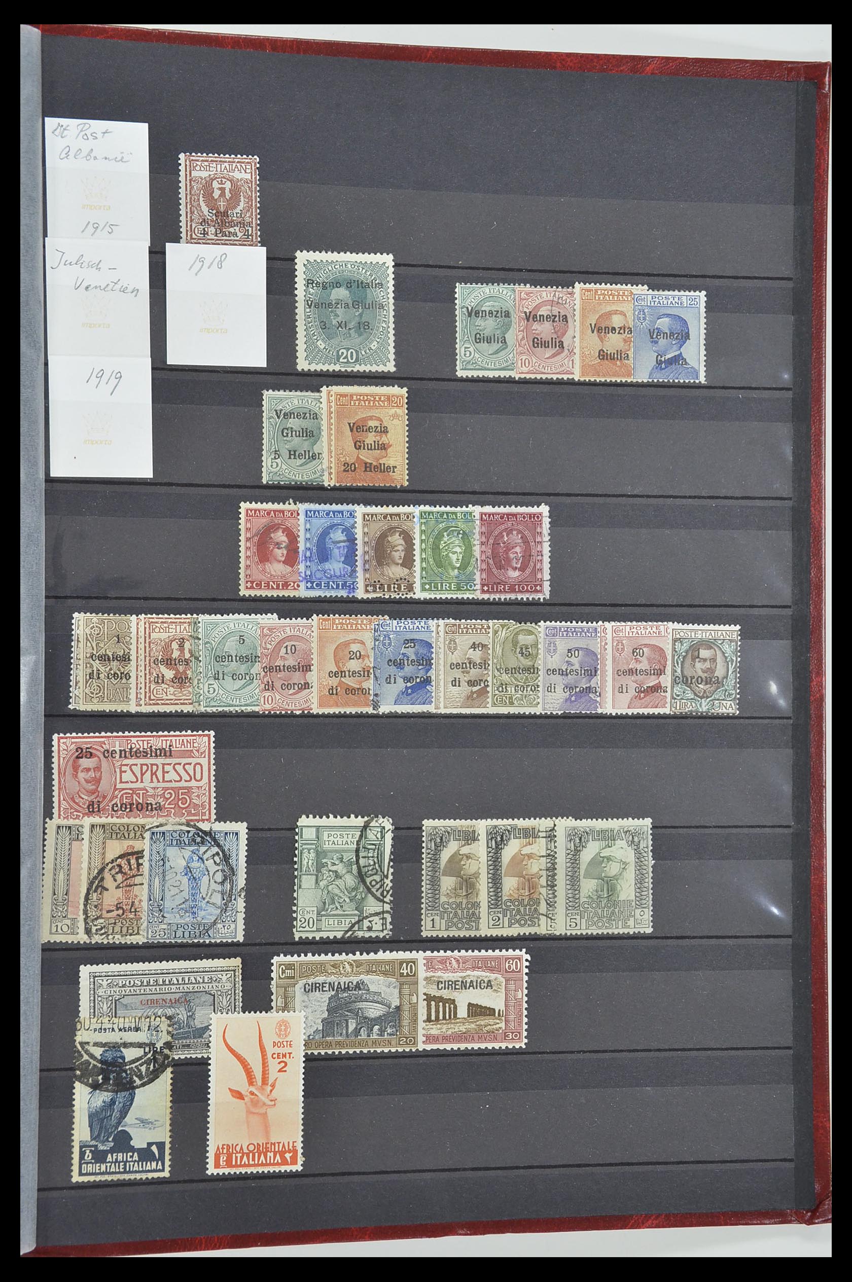 33758 041 - Postzegelverzameling 33758 Italië 1861-2011.