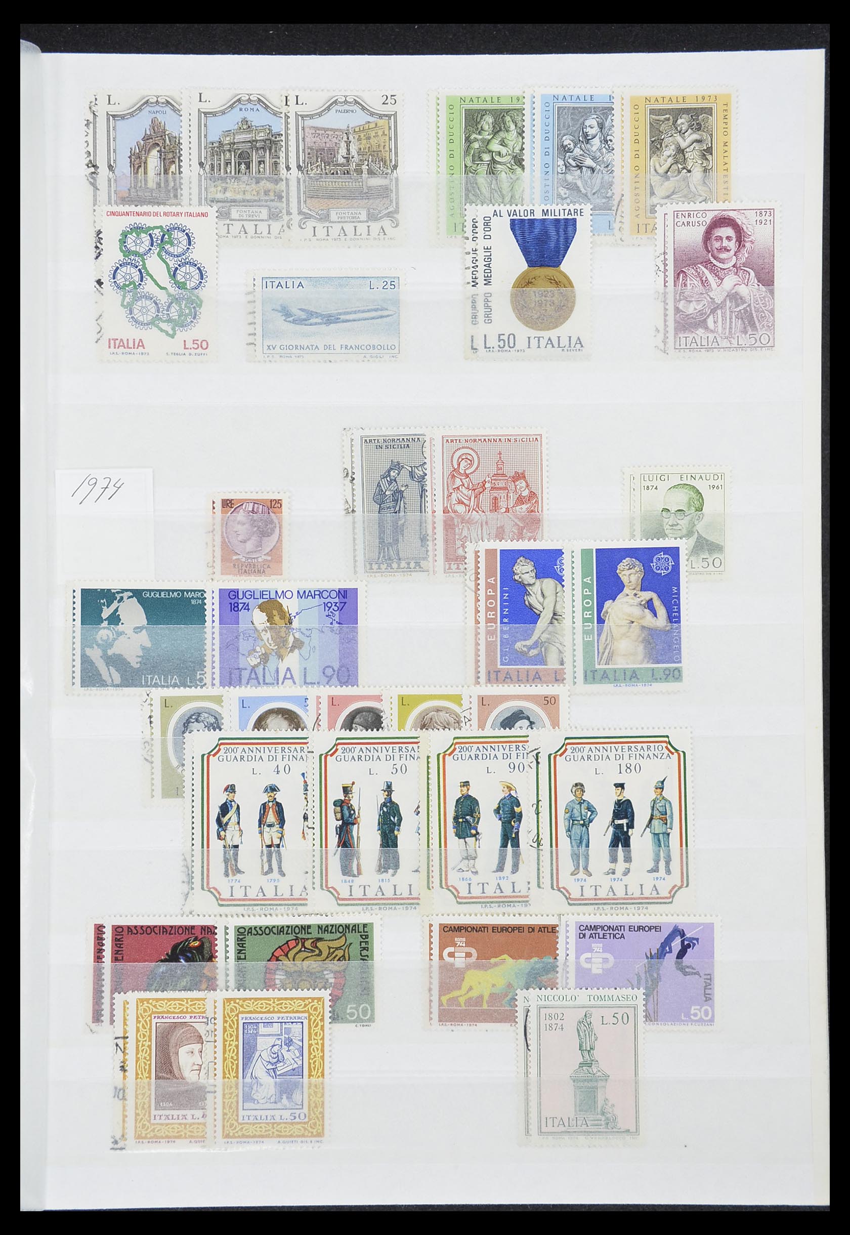 33758 045 - Postzegelverzameling 33758 Italië 1861-2011.