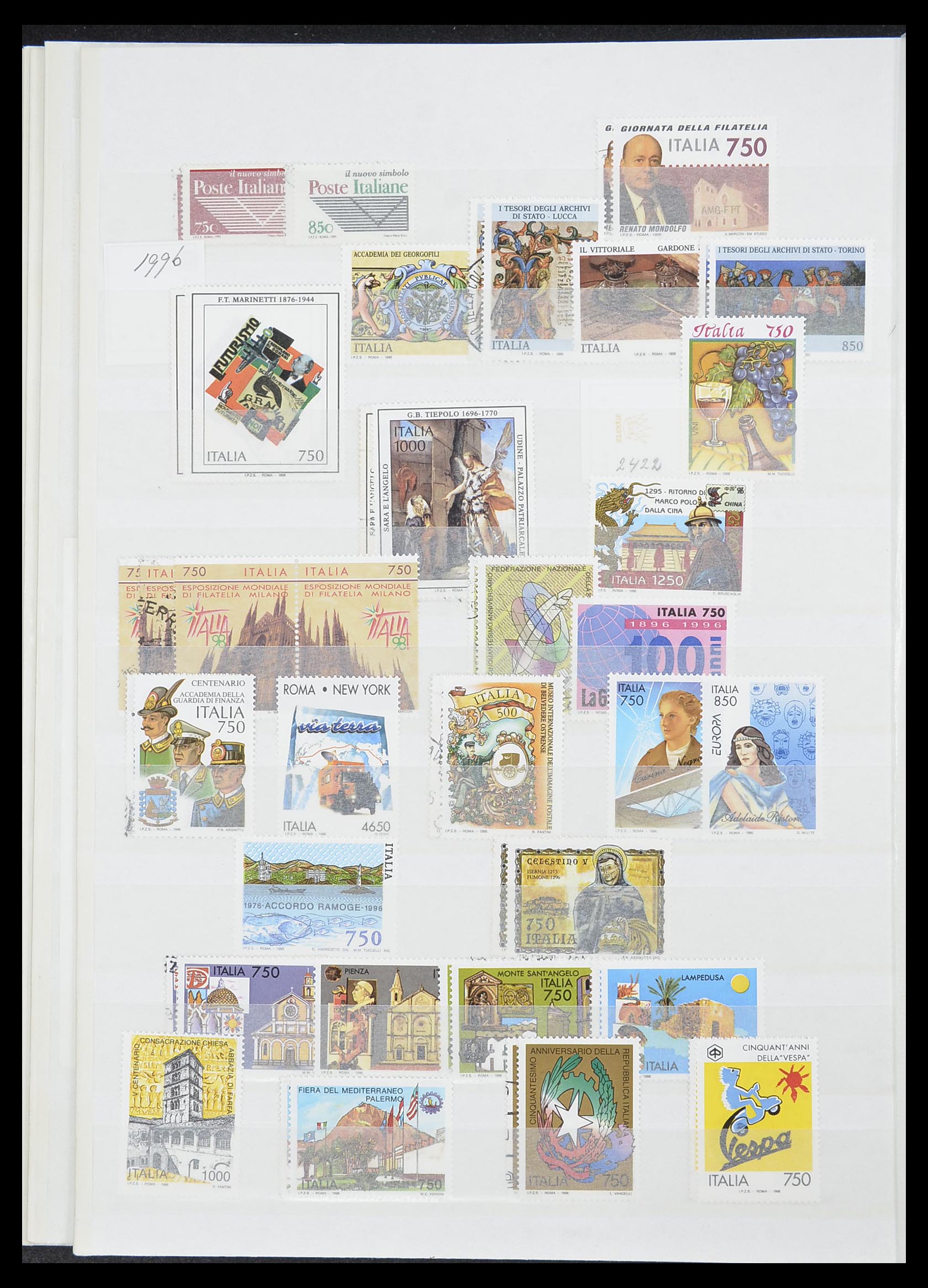 33758 084 - Postzegelverzameling 33758 Italië 1861-2011.