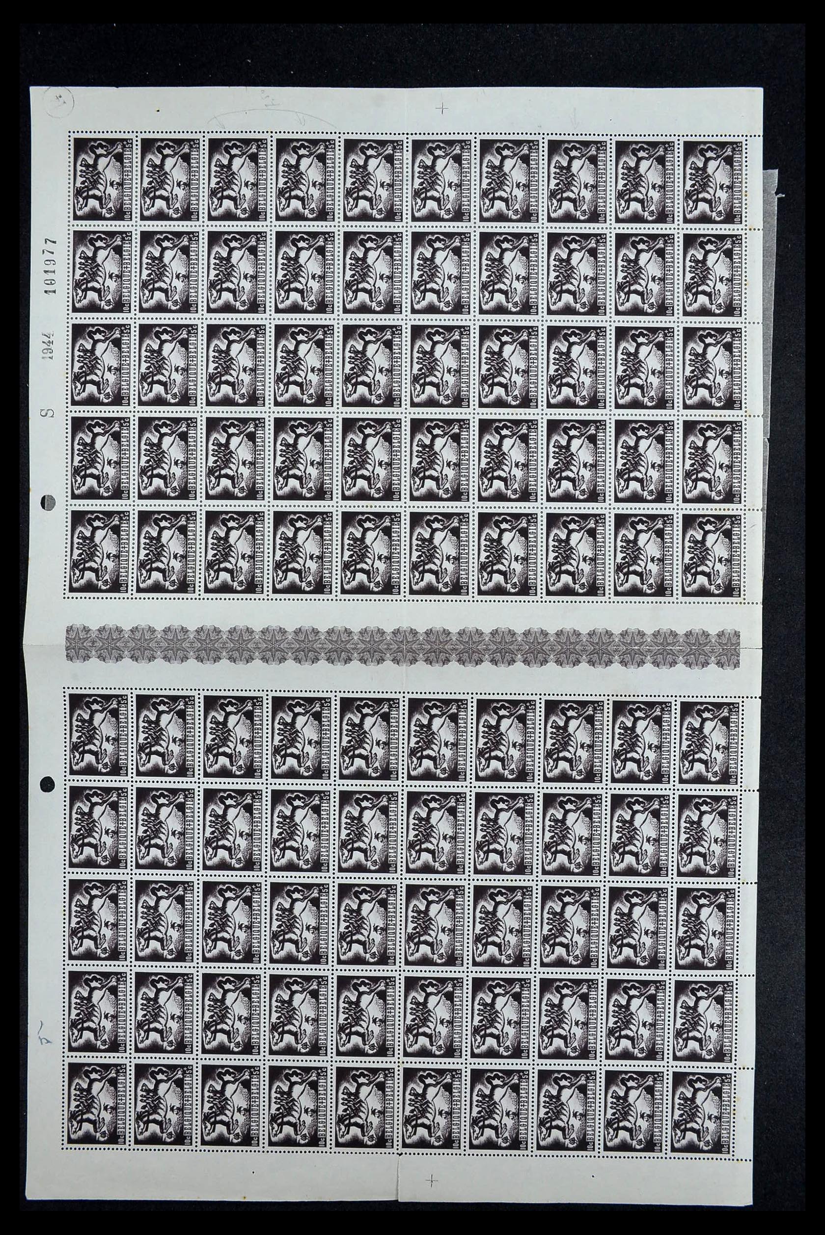 33763 096 - Stamp collection 33763 Belgium 1919-1983.