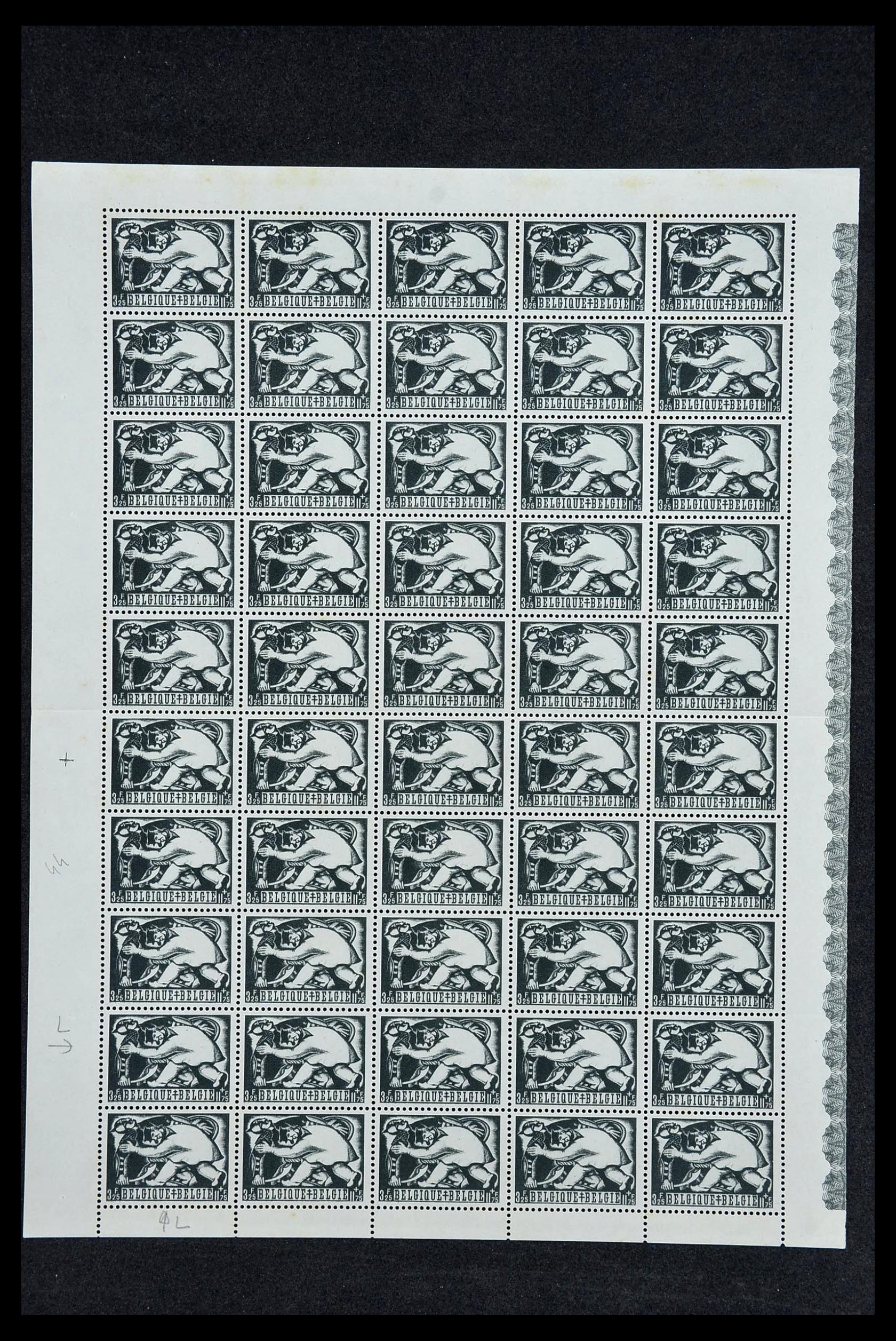 33763 097 - Stamp collection 33763 Belgium 1919-1983.