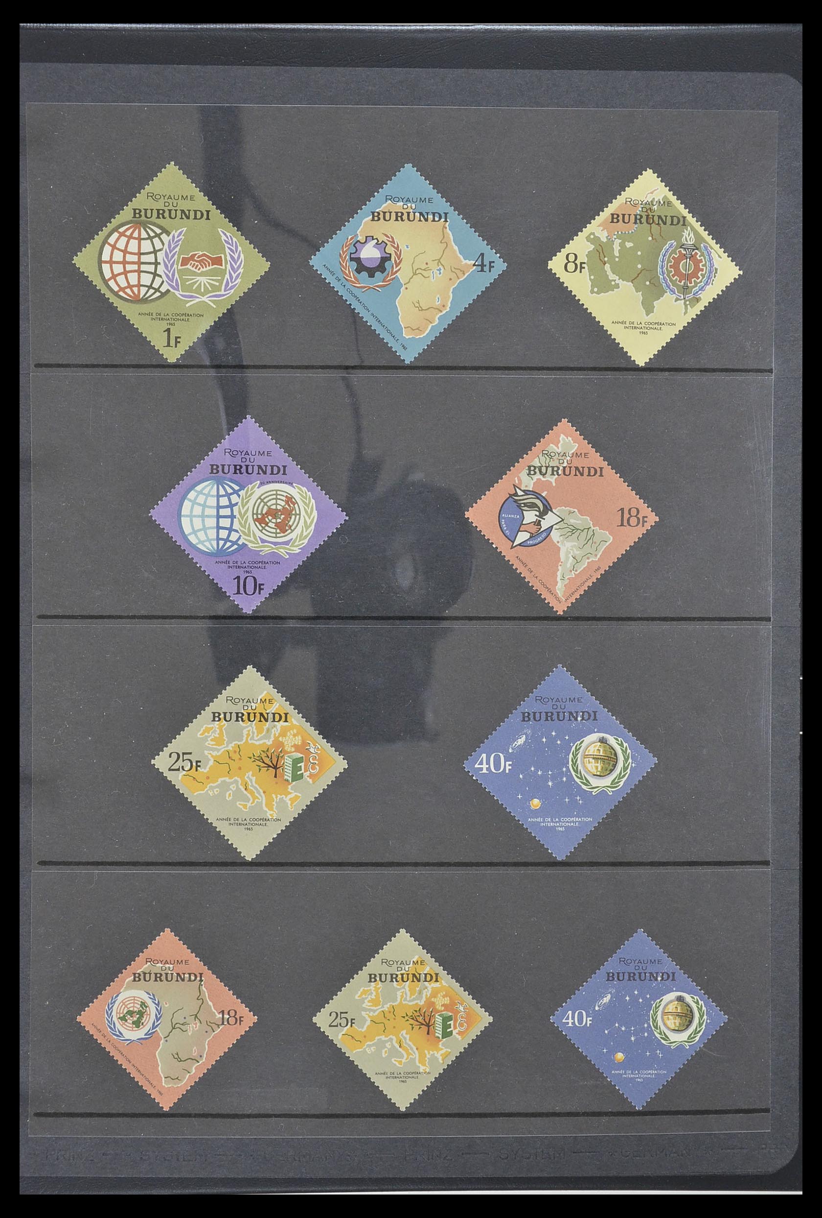 33764 037 - Postzegelverzameling 33764 Burundi 1962-2004.