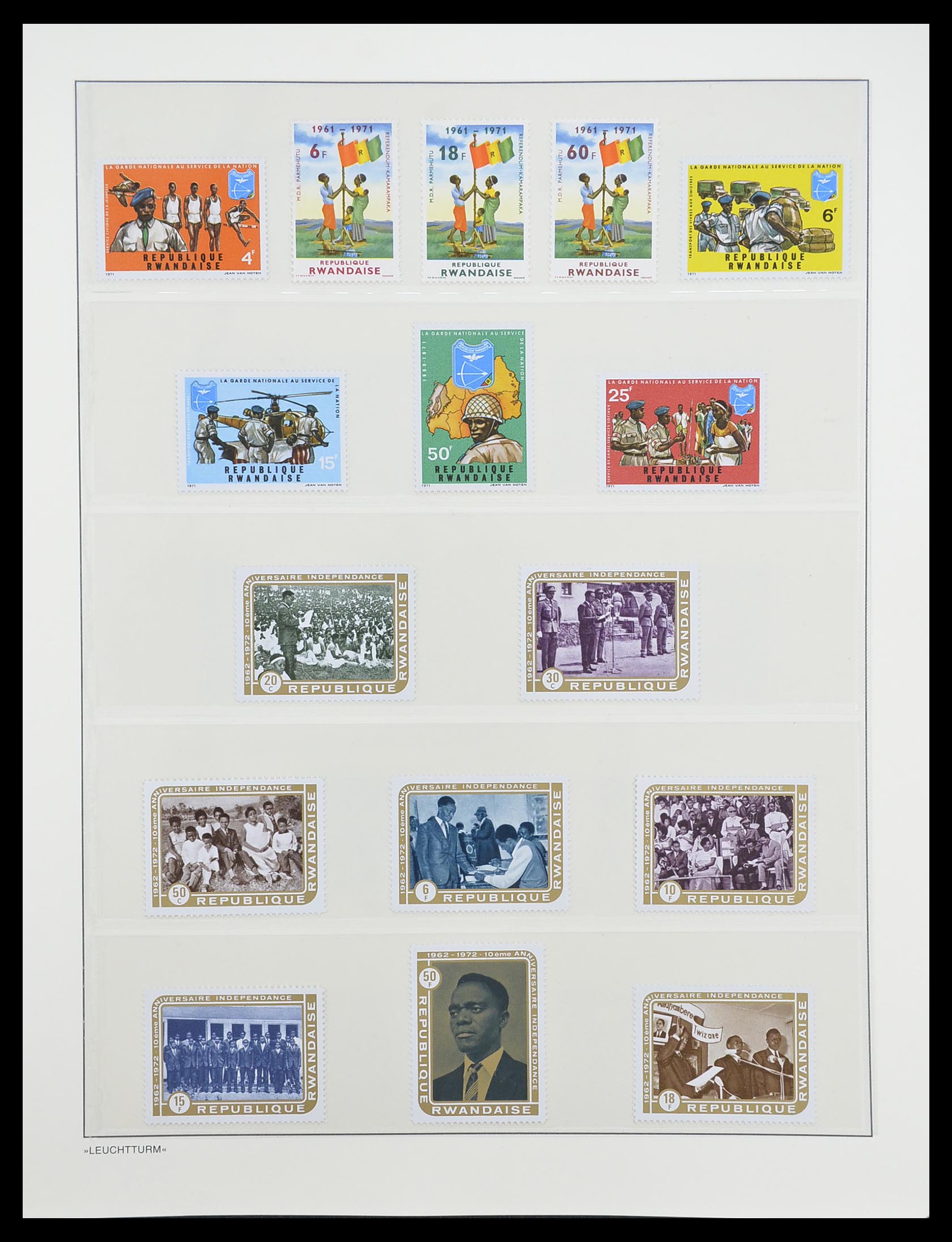 33766 044 - Postzegelverzameling 33766 Rwanda 1962-1999.
