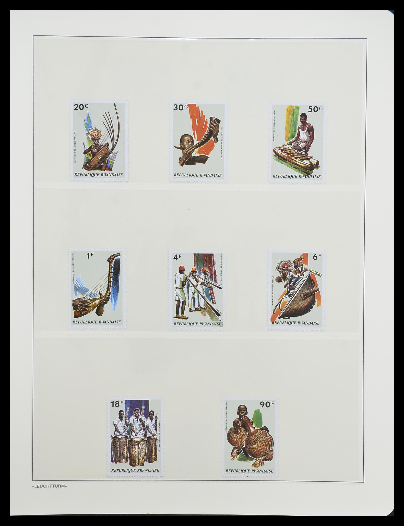 33766 052 - Postzegelverzameling 33766 Rwanda 1962-1999.