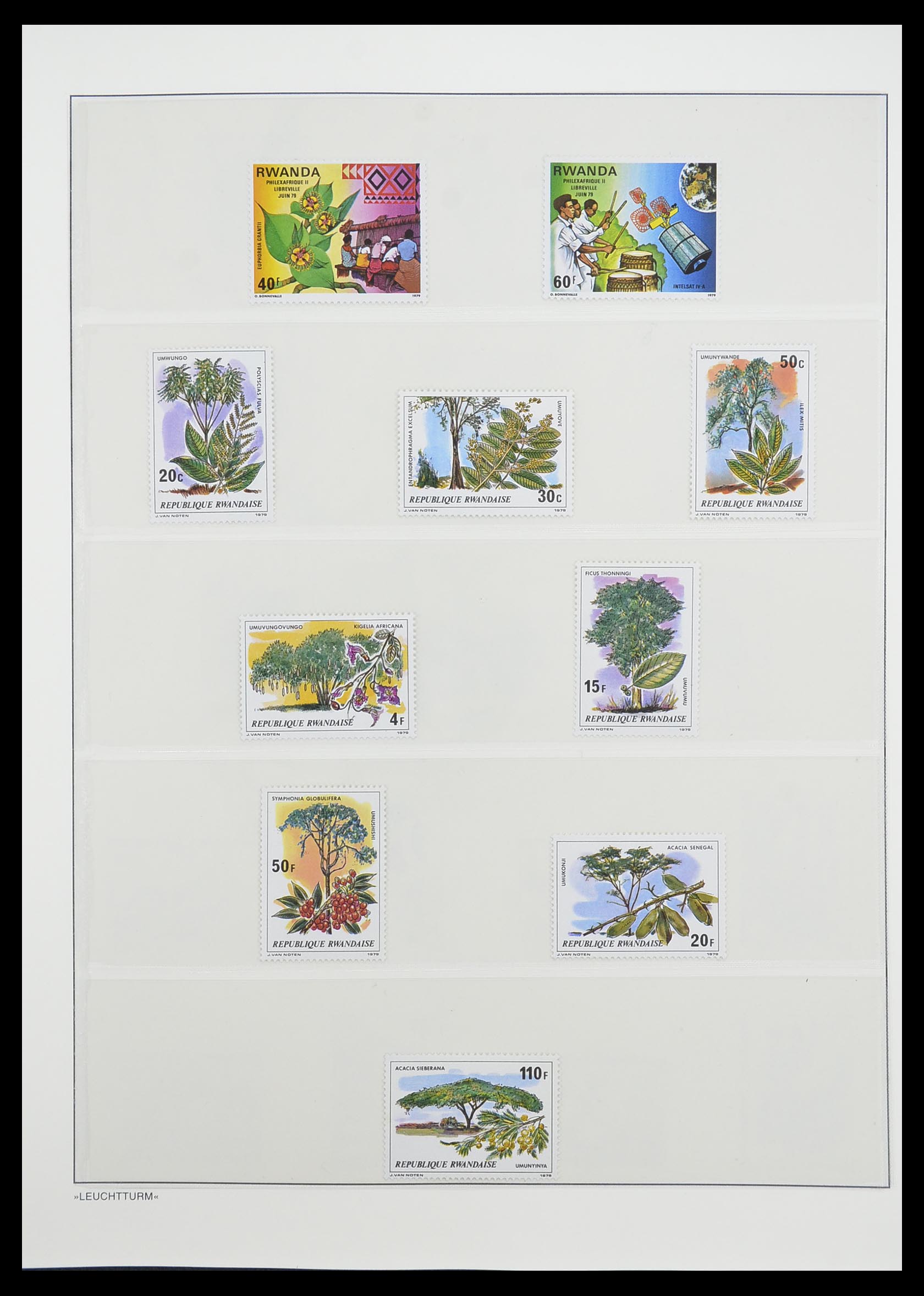 33766 102 - Postzegelverzameling 33766 Rwanda 1962-1999.