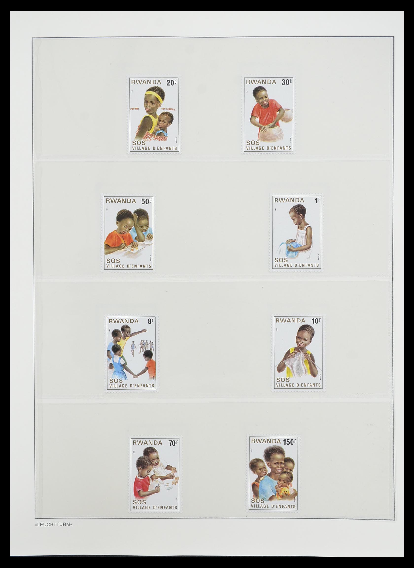 33766 114 - Postzegelverzameling 33766 Rwanda 1962-1999.