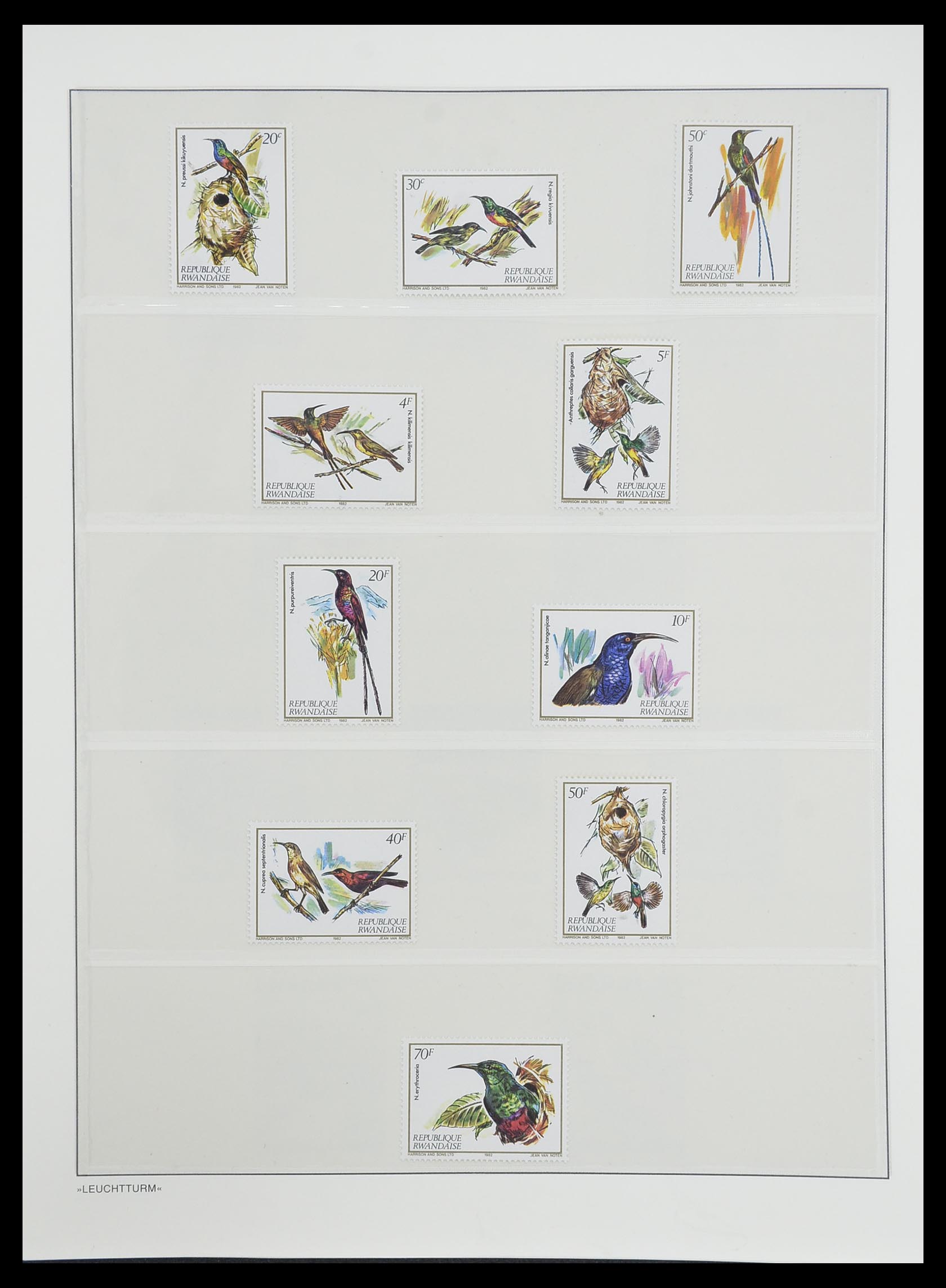 33766 126 - Postzegelverzameling 33766 Rwanda 1962-1999.