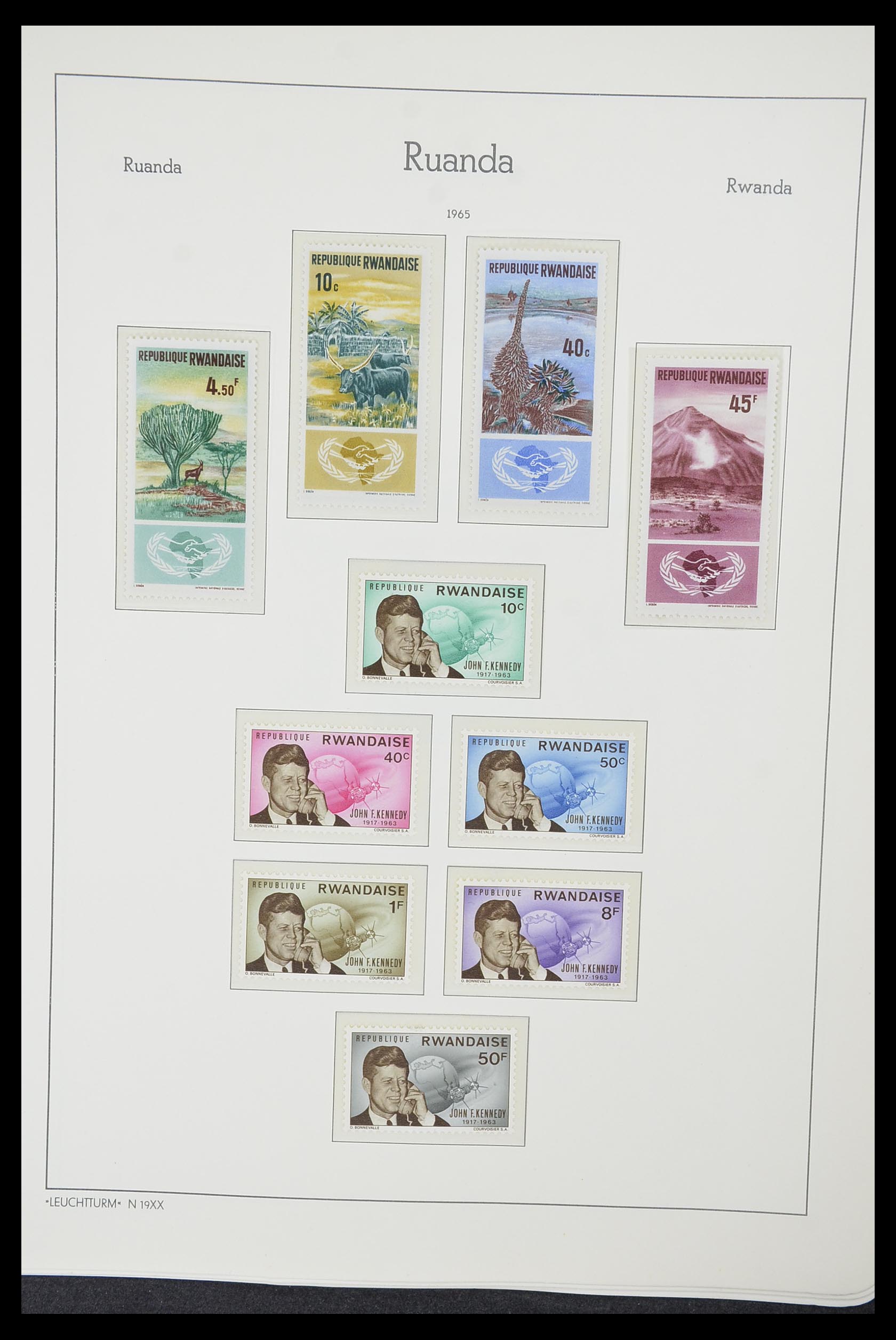 33767 017 - Postzegelverzameling 33767 Rwanda 1962-1988.