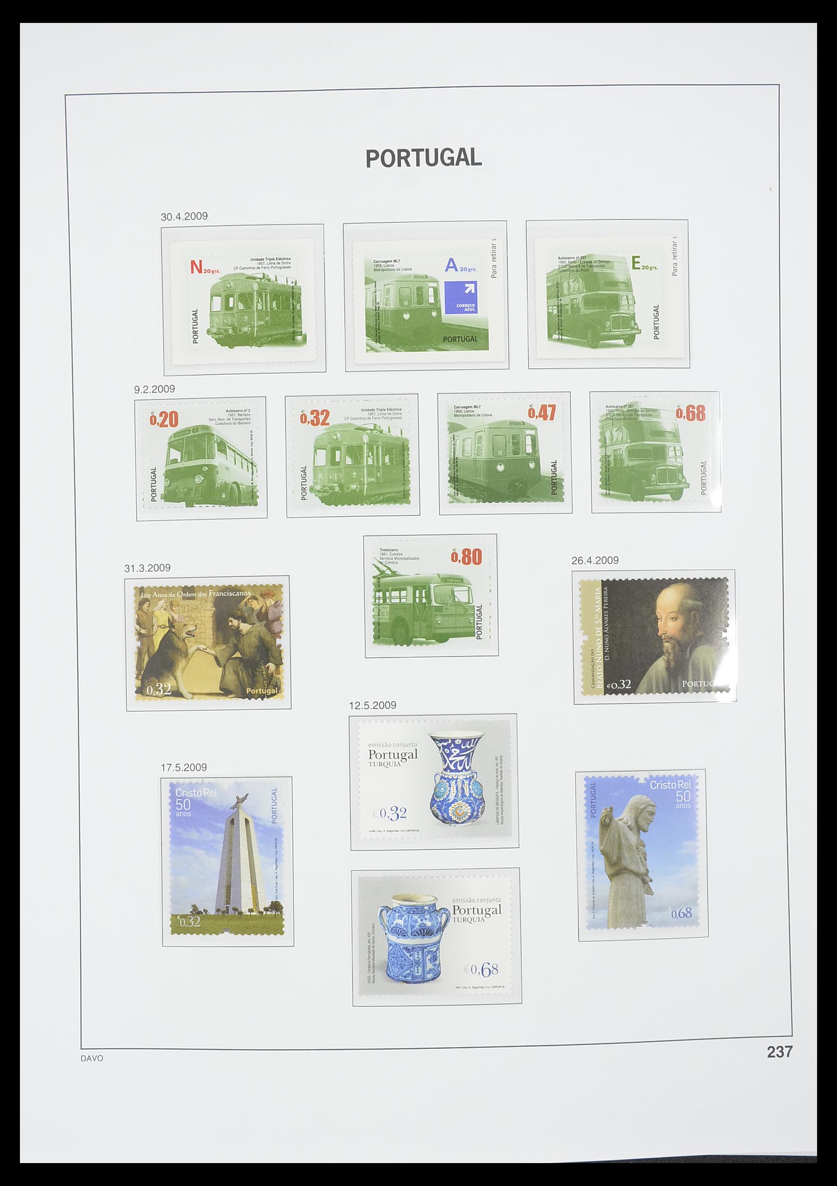 33780 478 - Postzegelverzameling 33780 Portugal 1945-2010.