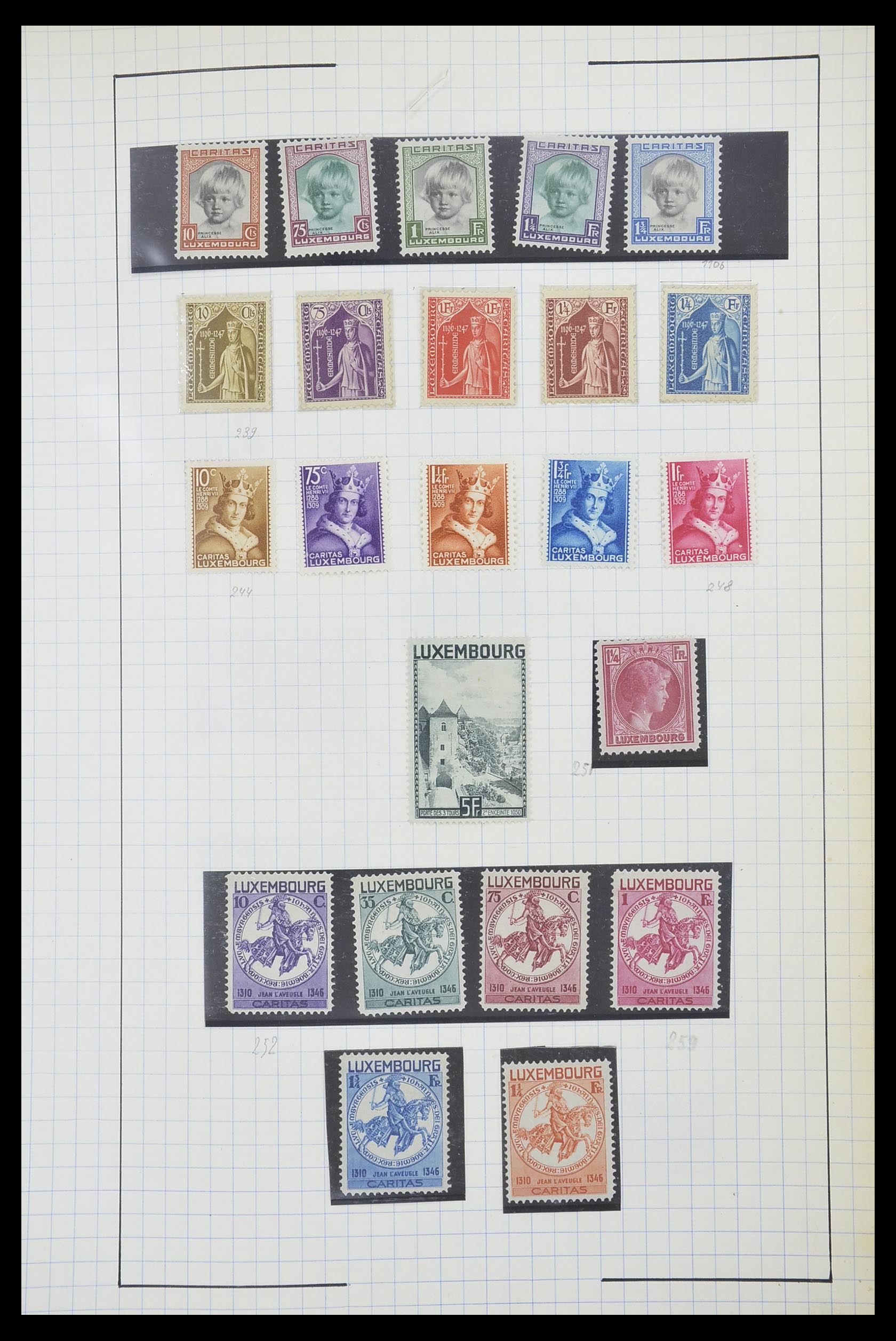 33817 032 - Stamp collection 33817 Luxembourg 1852-2019.