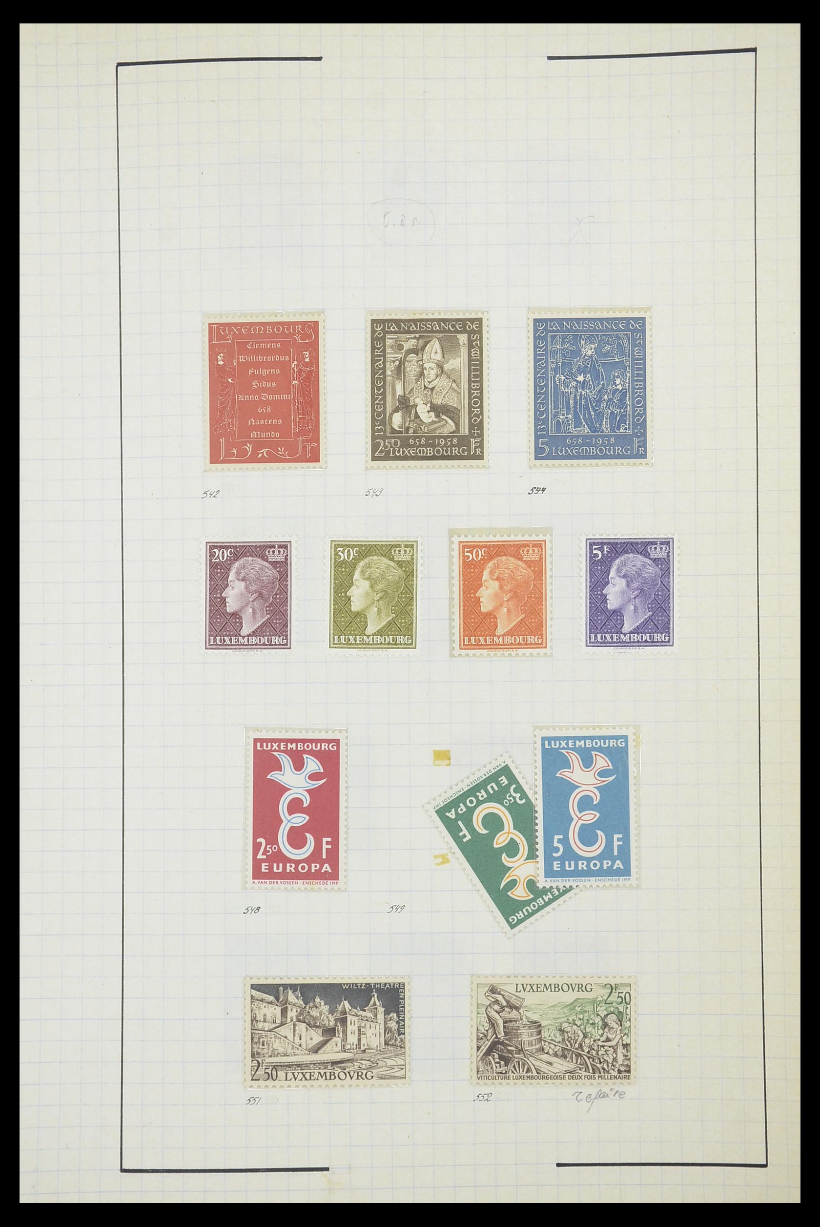 33817 083 - Stamp collection 33817 Luxembourg 1852-2019.