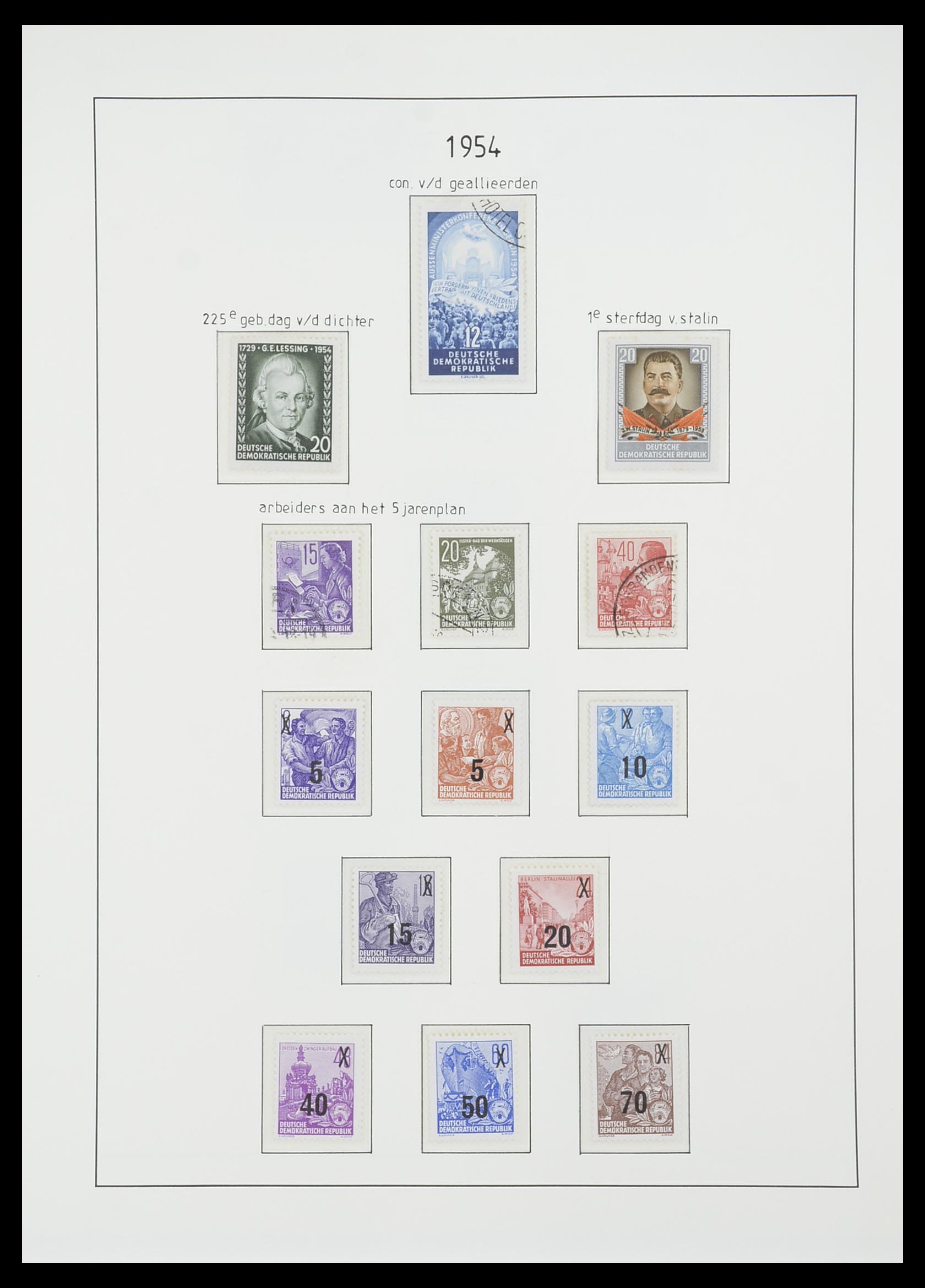 33824 034 - Stamp collection 33824 DDR 1949-1990.