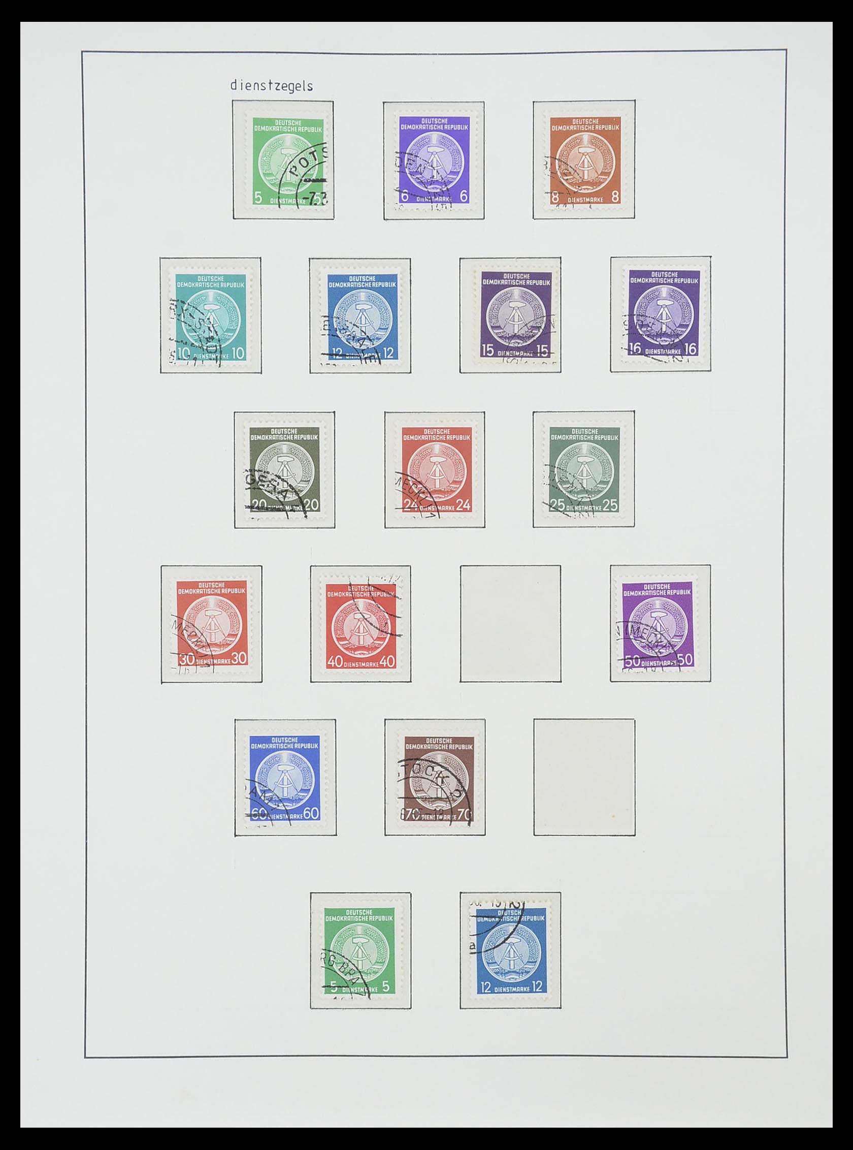 33824 037 - Stamp collection 33824 DDR 1949-1990.