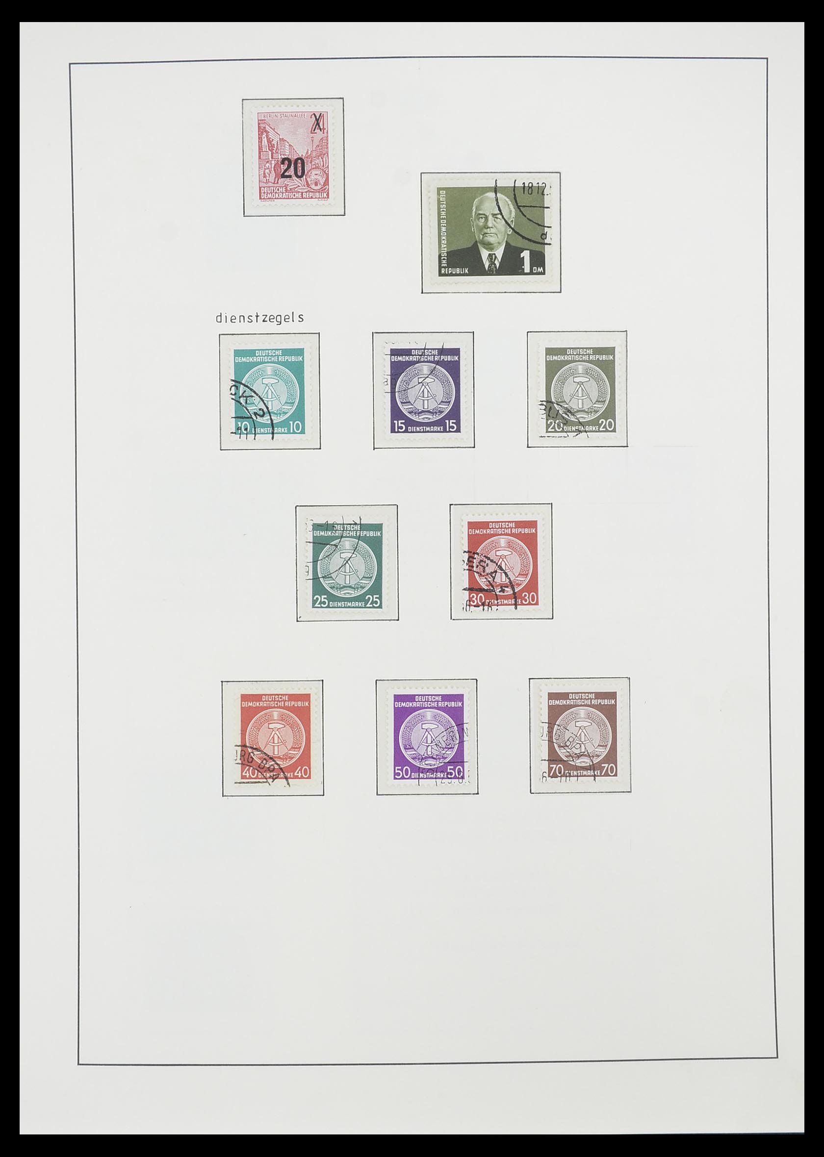 33824 044 - Stamp collection 33824 DDR 1949-1990.