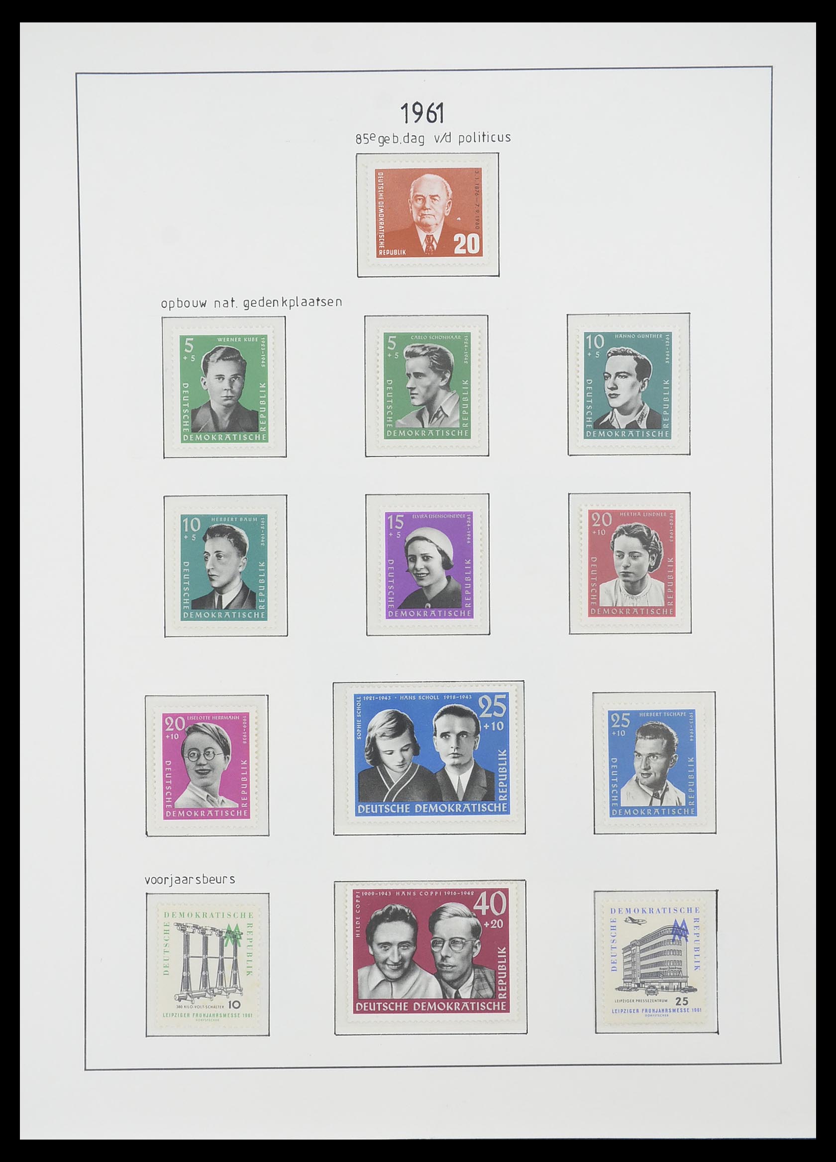 33824 071 - Stamp collection 33824 DDR 1949-1990.