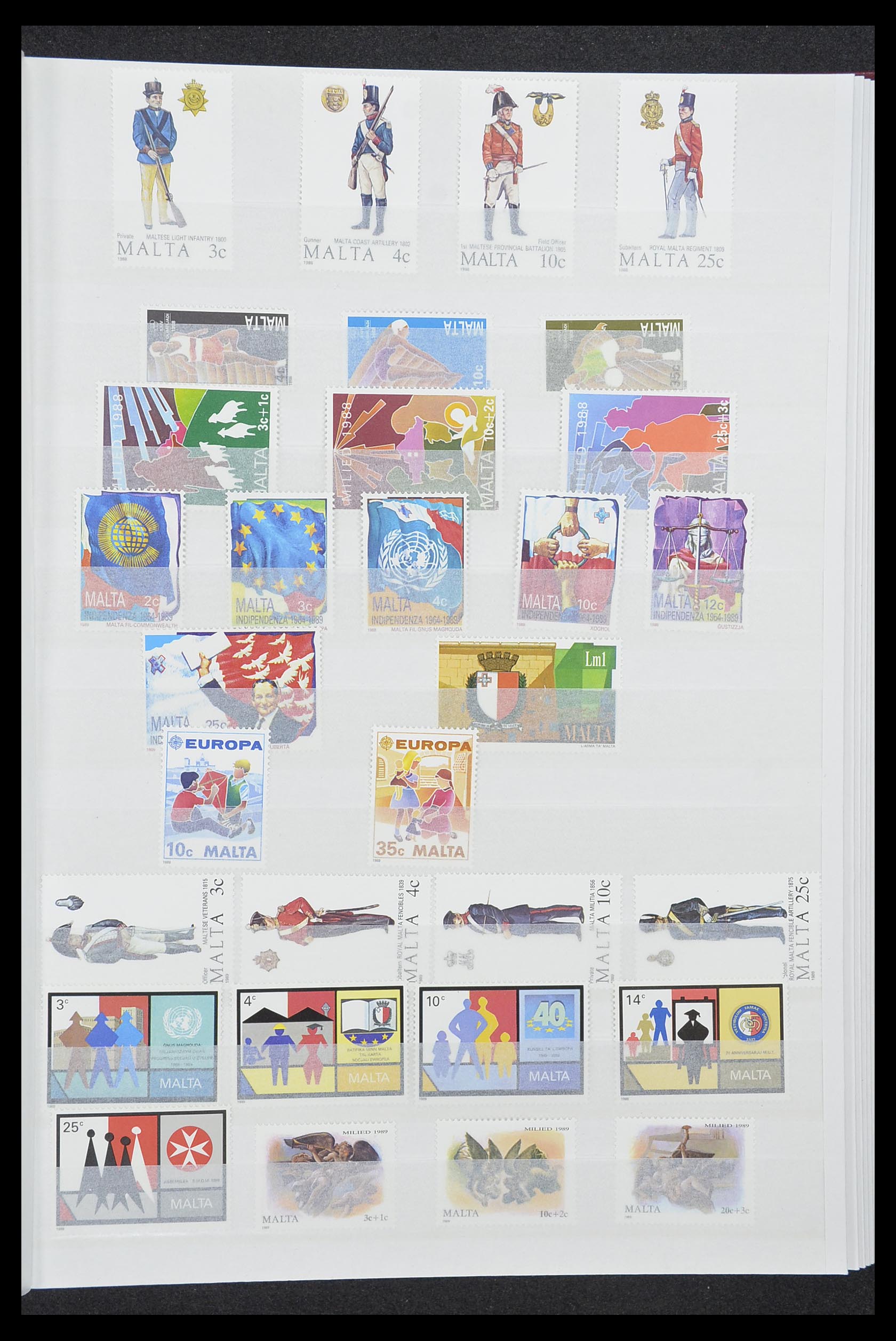 33827 023 - Postzegelverzameling 33827 Malta 1964-2015.