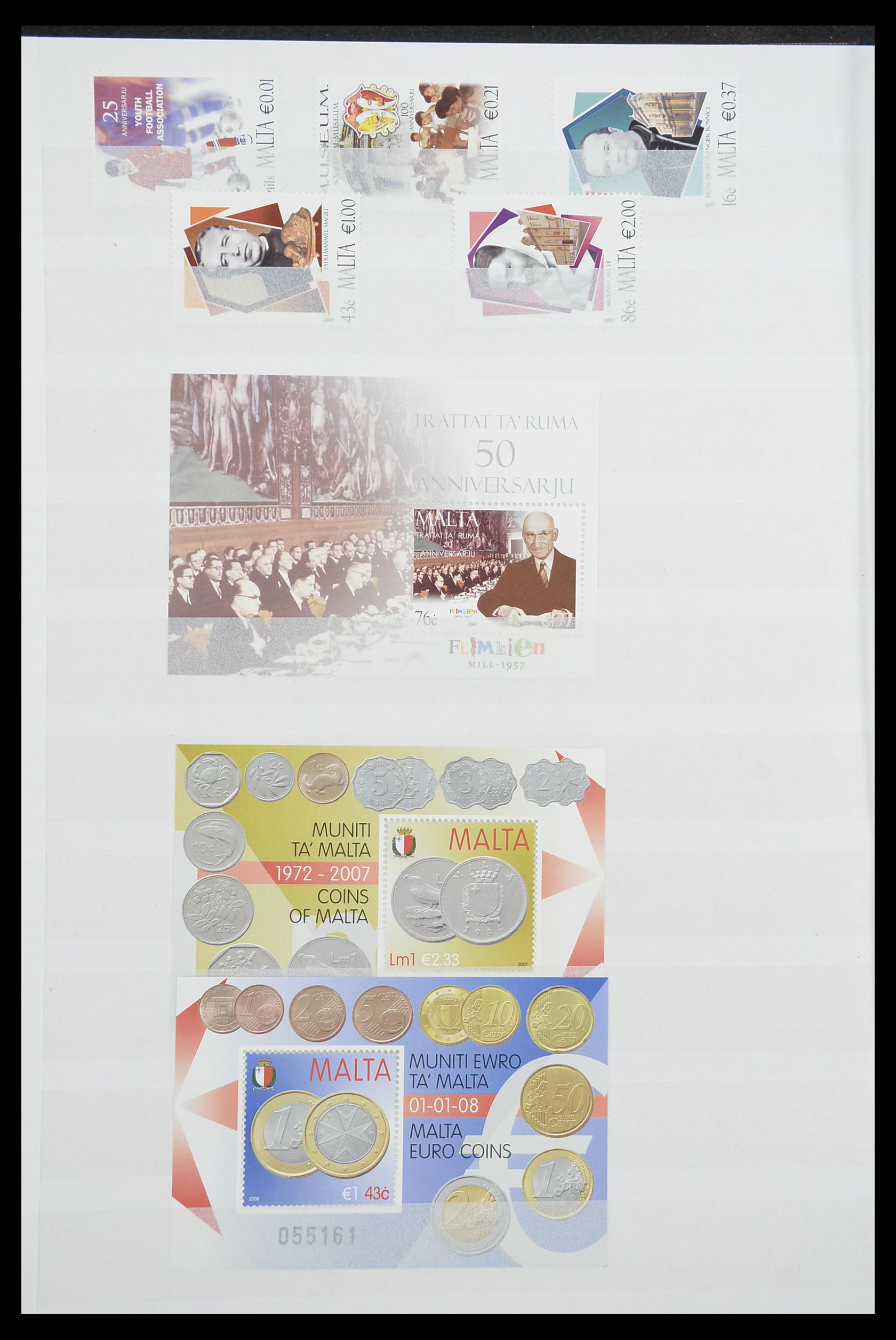 33827 060 - Postzegelverzameling 33827 Malta 1964-2015.