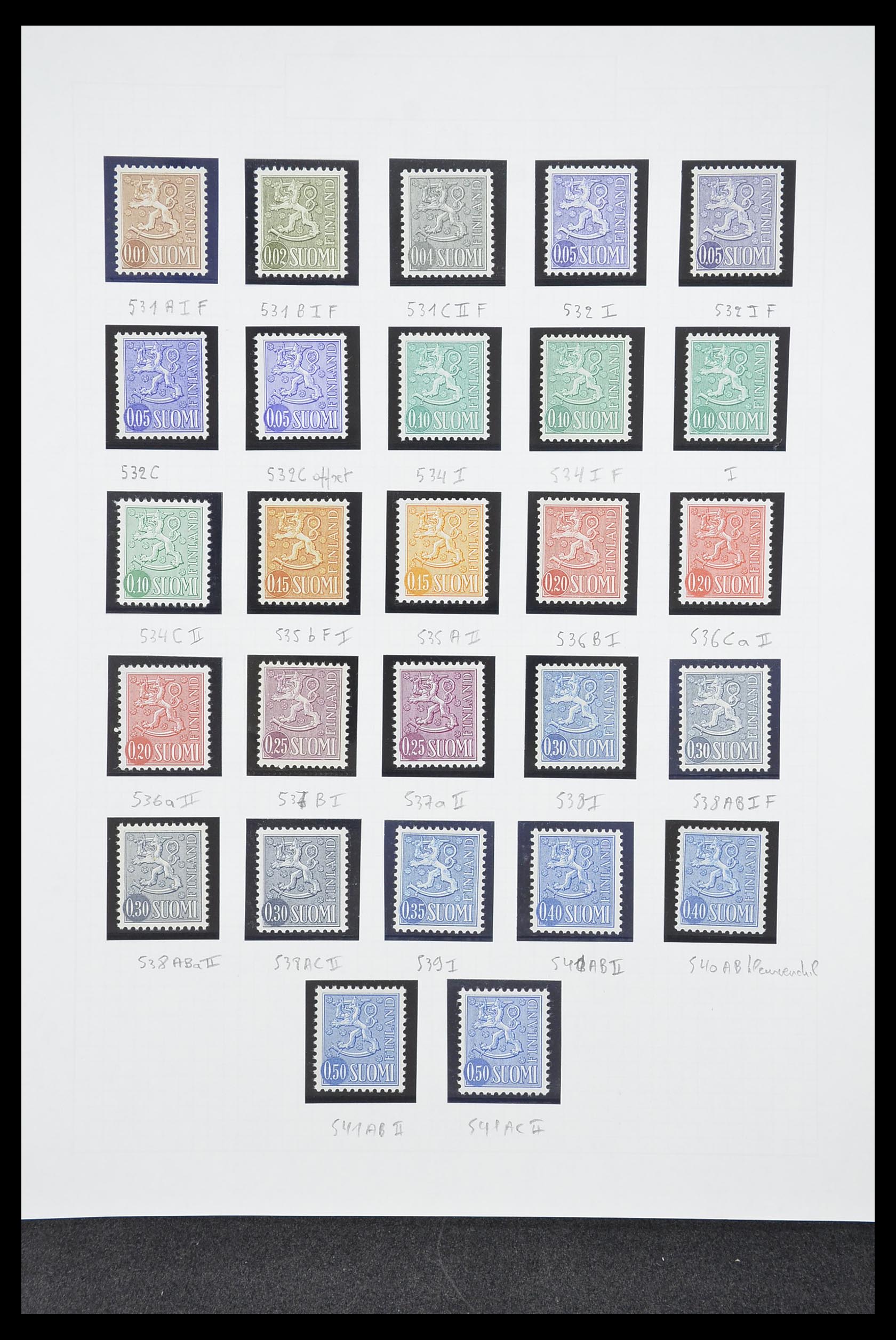 33831 022 - Postzegelverzameling 33831 Finland 1889-1998.