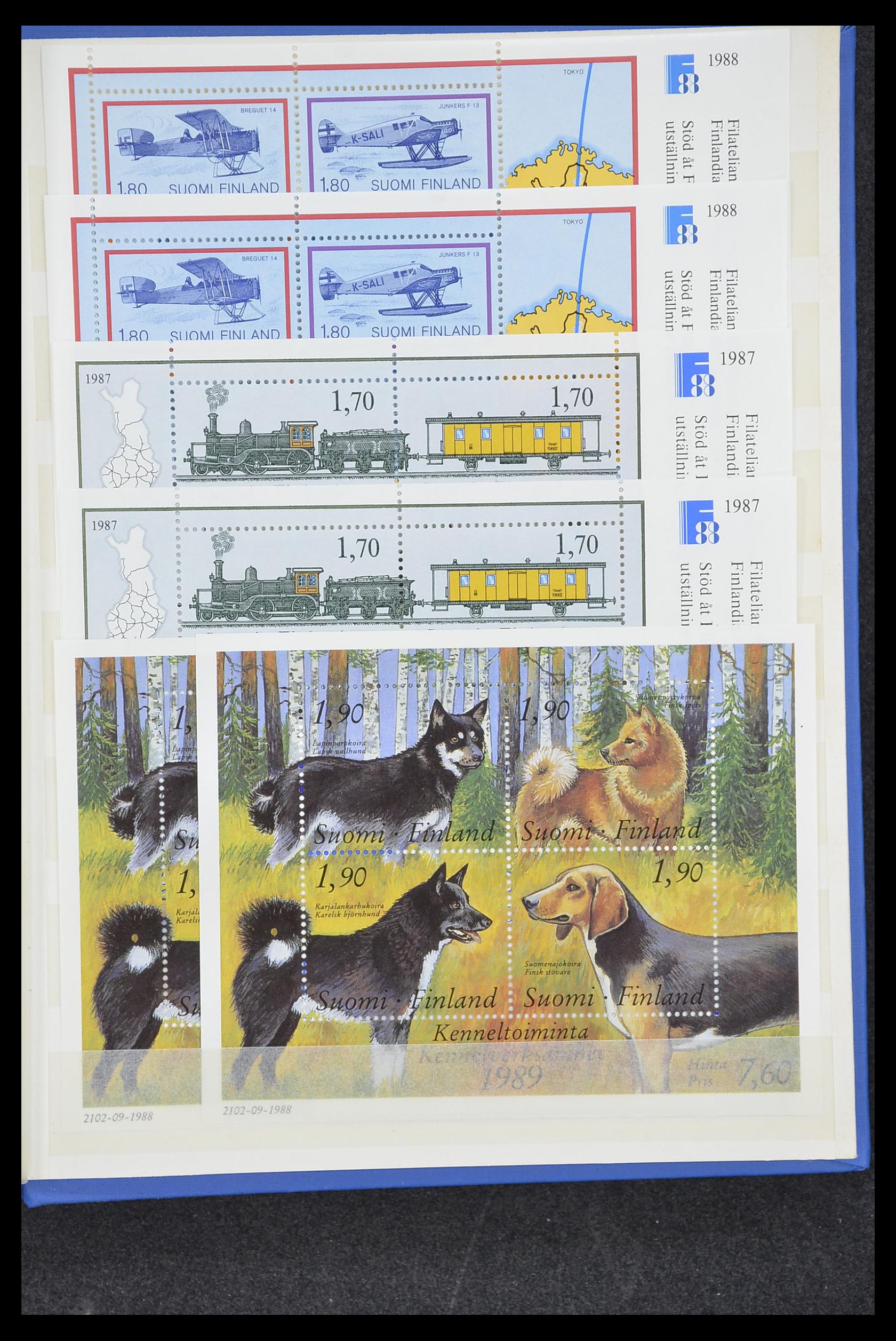 33831 113 - Stamp collection 33831 Finland 1889-1998.