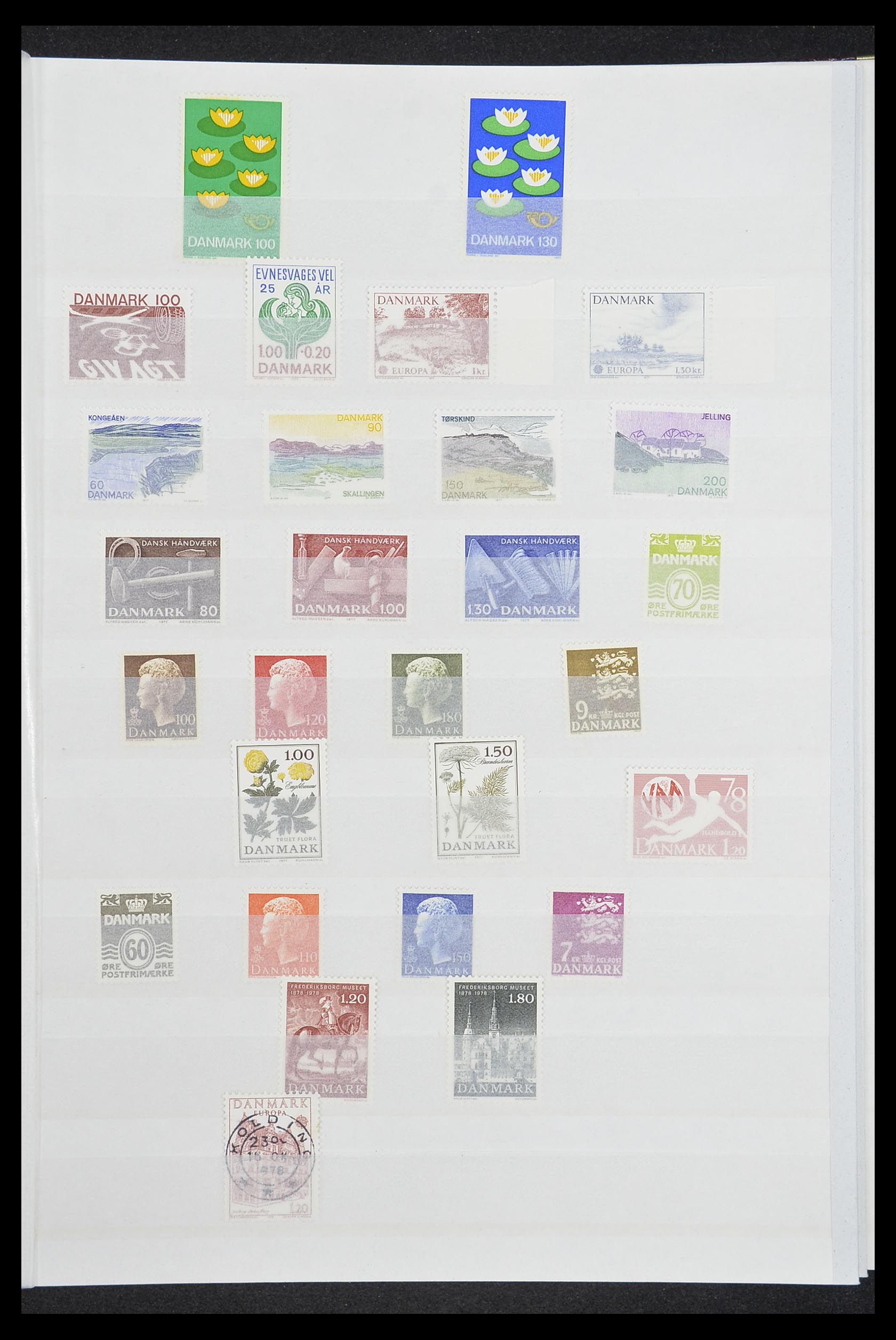 33832 019 - Postzegelverzameling 33832 Denemarken 1920-2015.