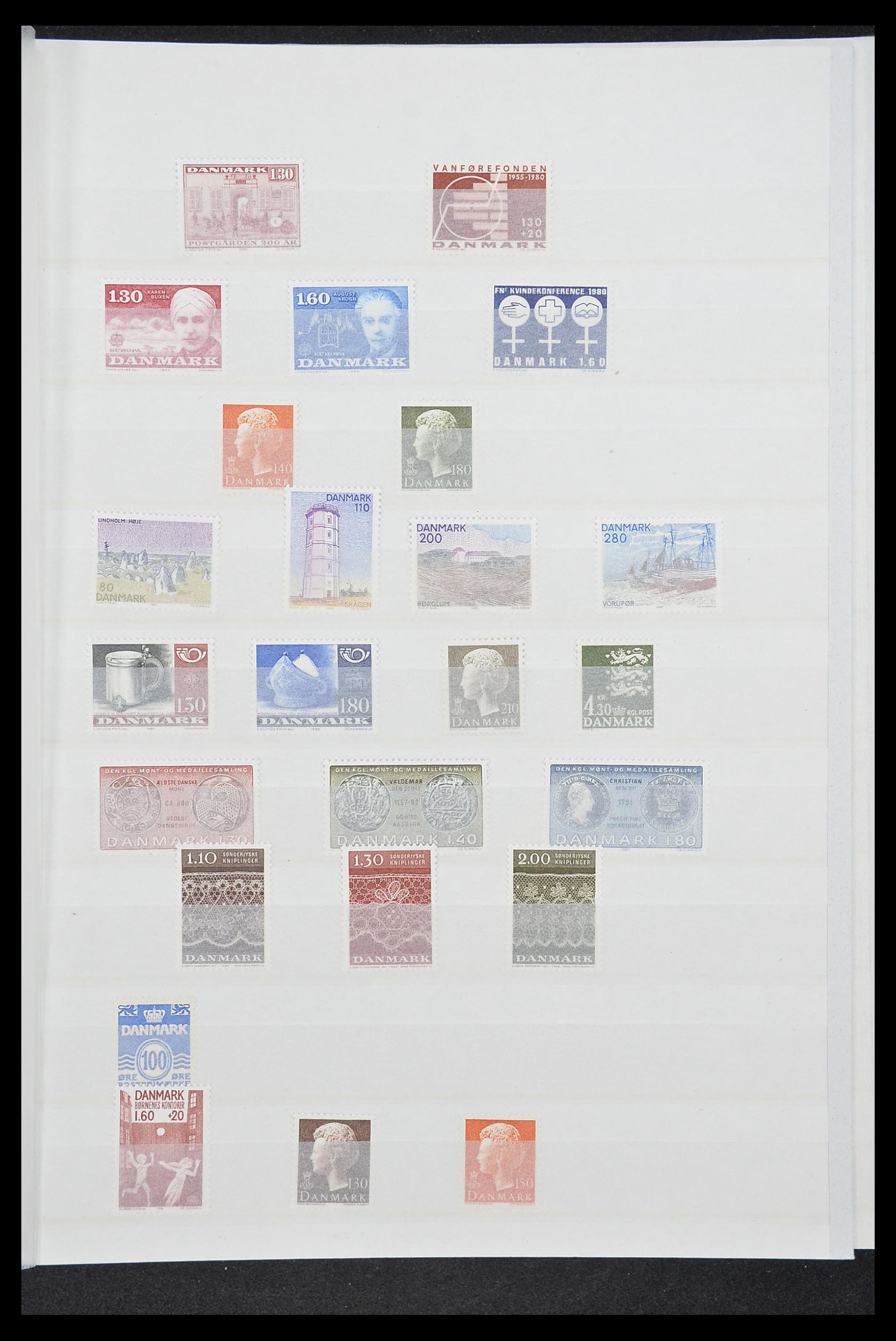 33832 021 - Stamp collection 33832 Denmark 1920-2015.