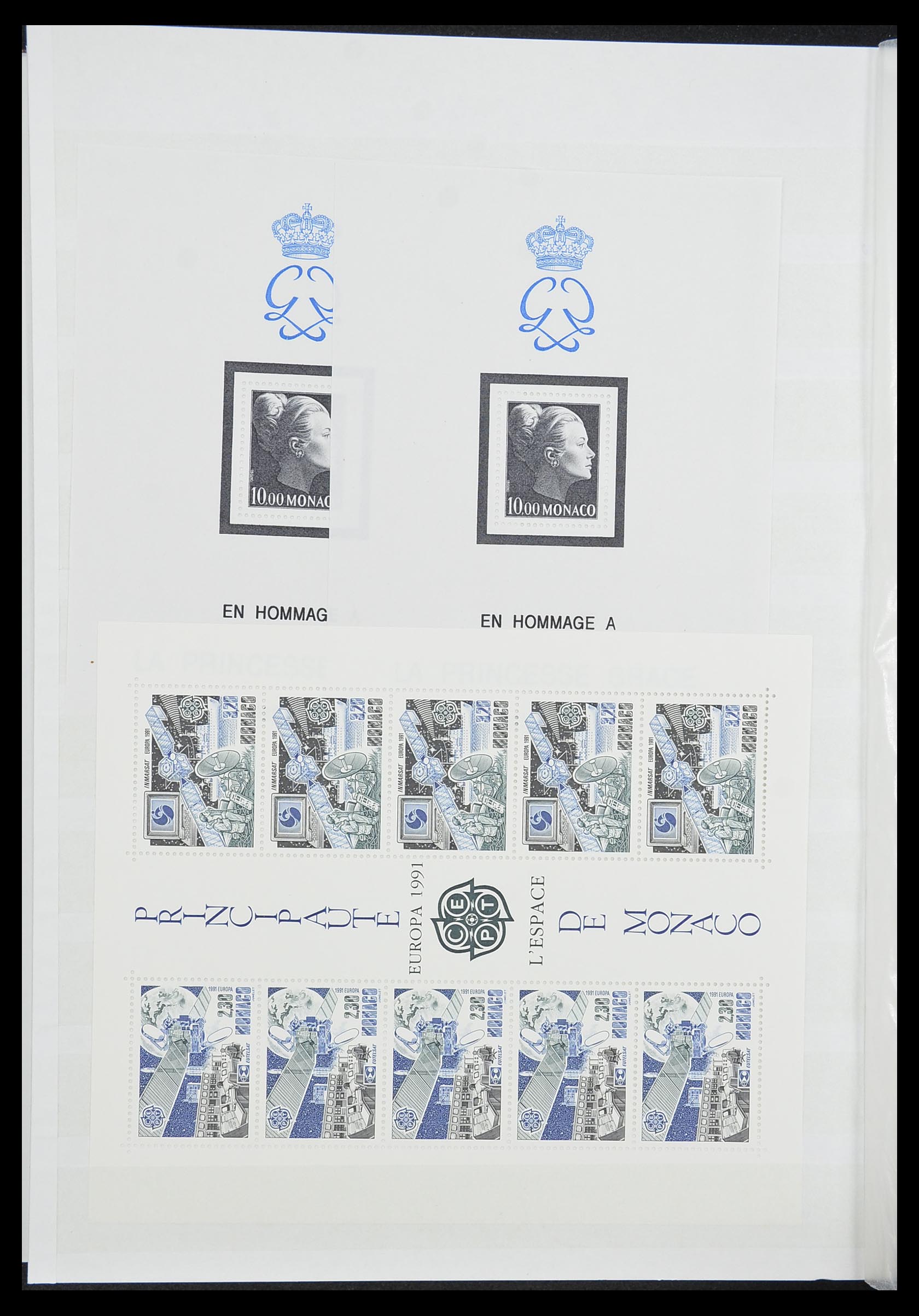 33833 032 - Stamp collection 33833 Monaco souvenir sheets 1979-2015.