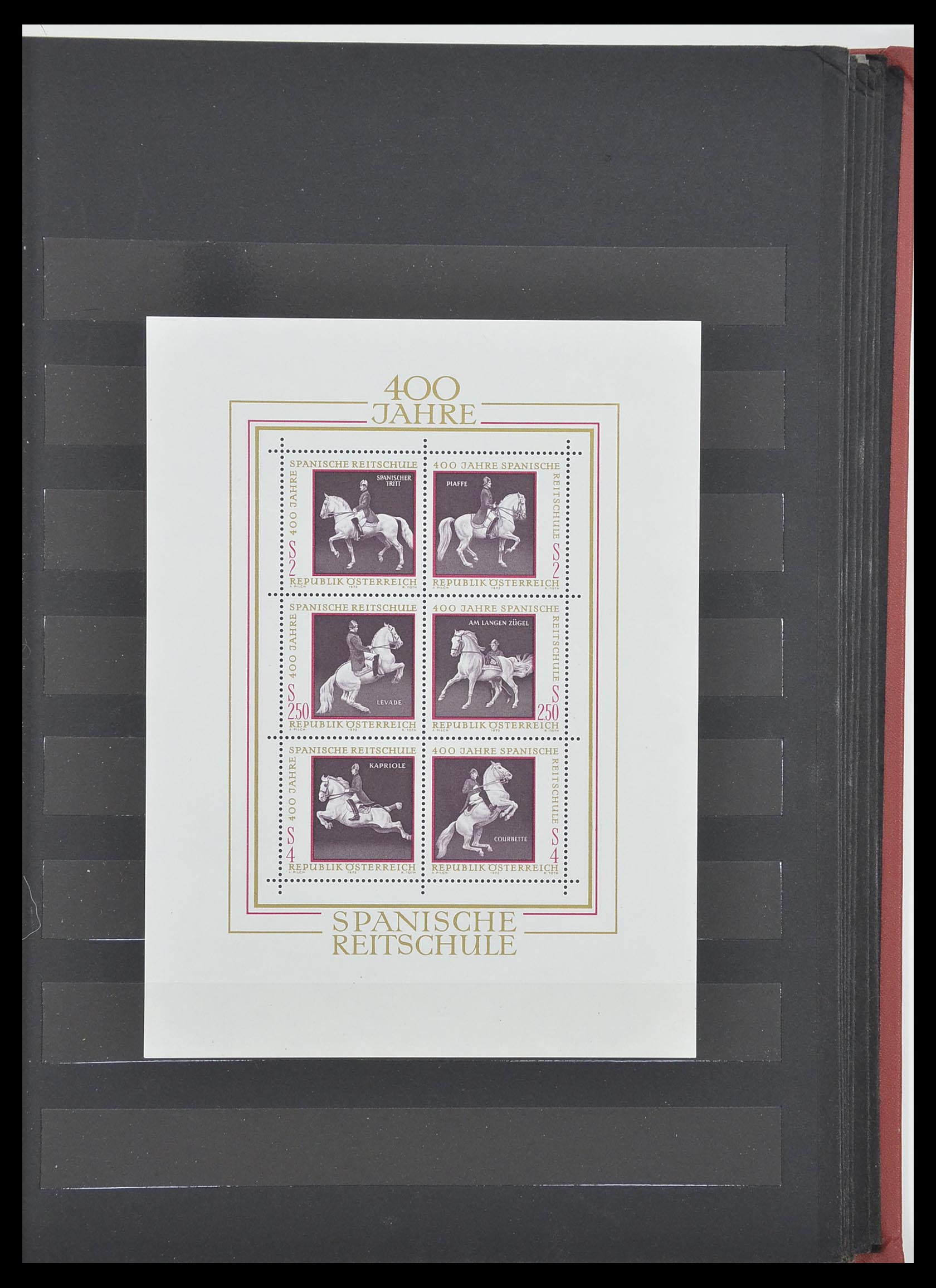 33838 051 - Postzegelverzameling 33838 Oostenrijk 1850-1971.