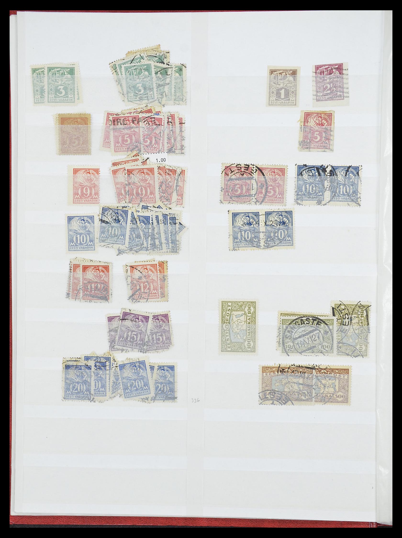 33843 004 - Postzegelverzameling 33843 Estland en Letland 1918-1940.