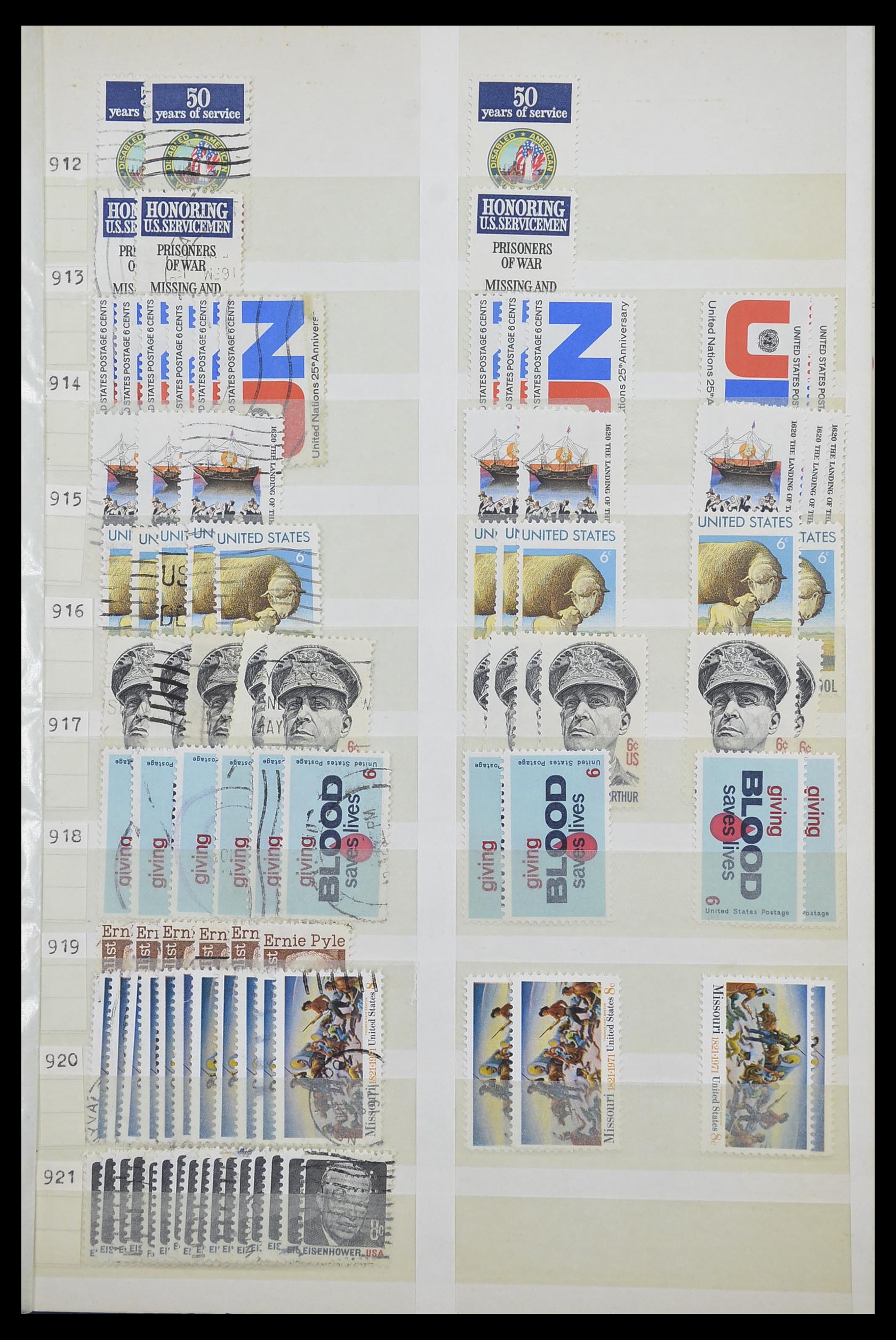 33857 031 - Stamp collection 33857 USA 1959-1988.
