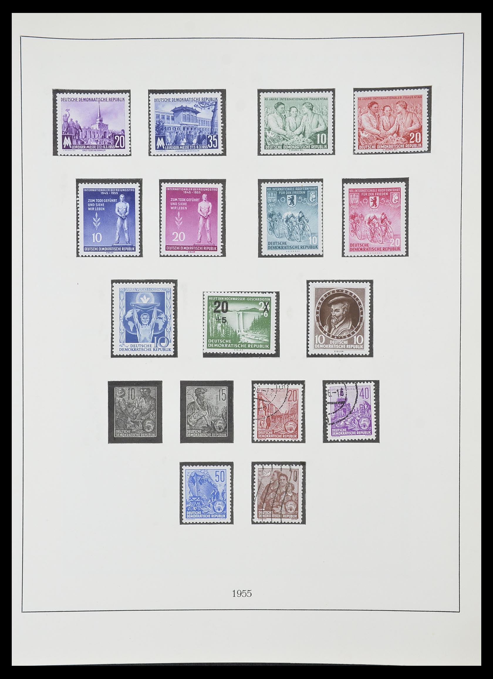33868 020 - Stamp collection 33868 DDR 1949-1977.