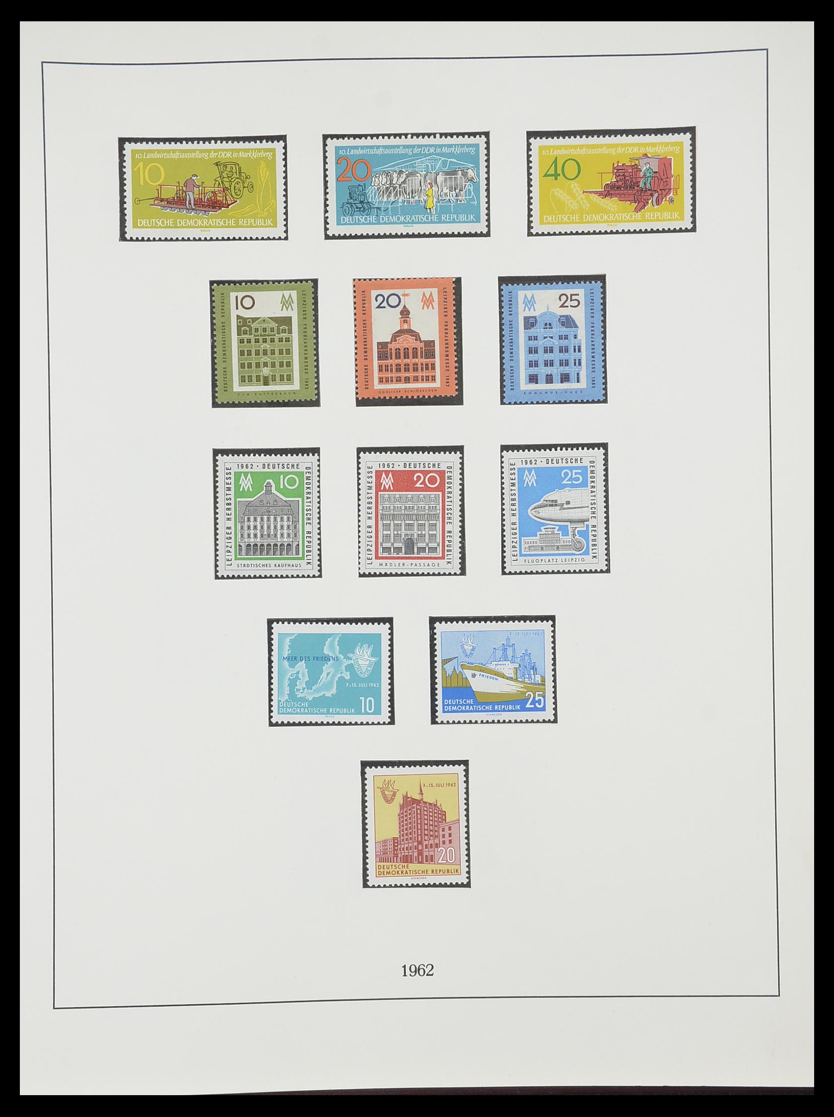 33868 058 - Stamp collection 33868 DDR 1949-1977.