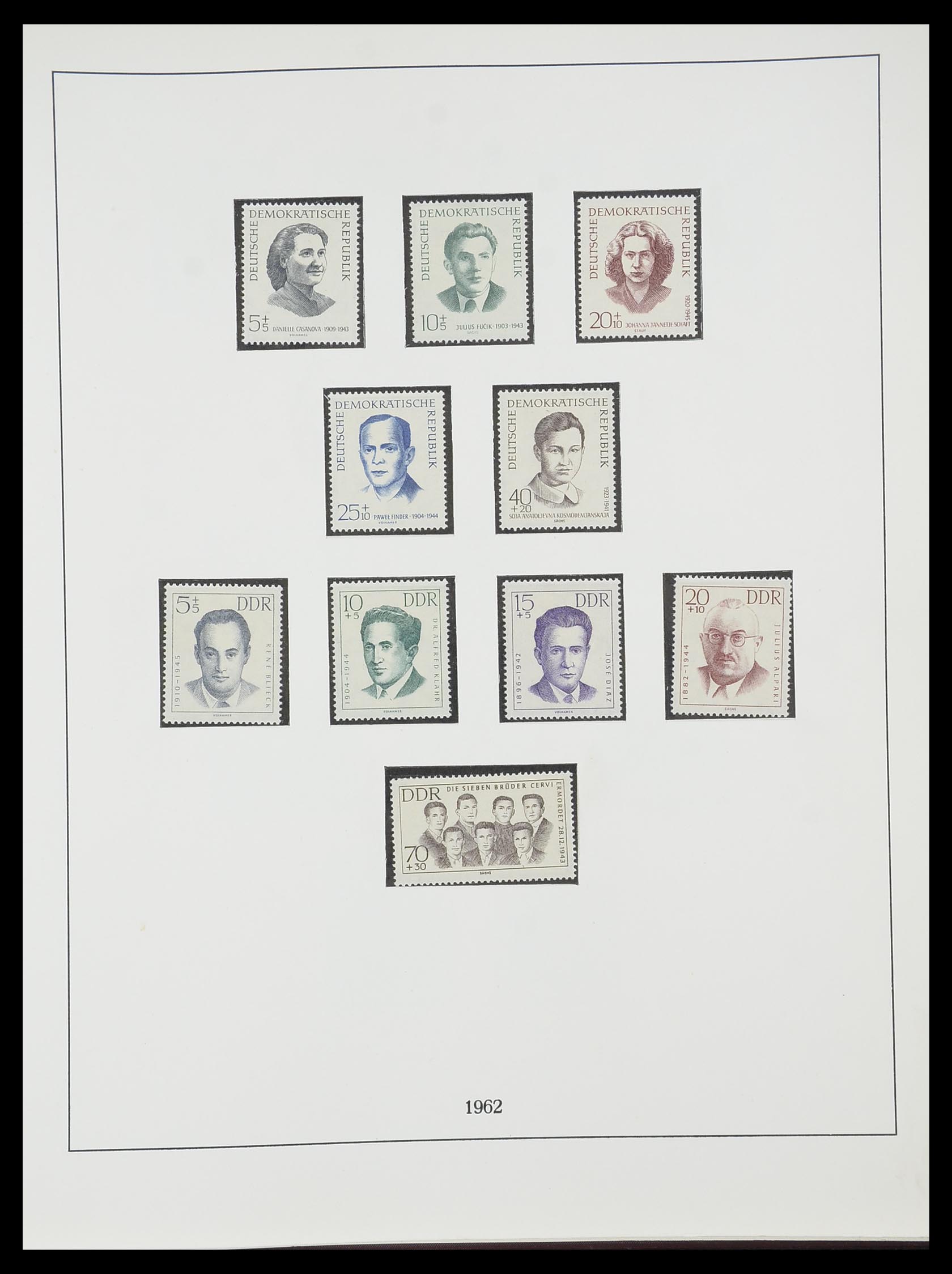 33868 060 - Stamp collection 33868 DDR 1949-1977.