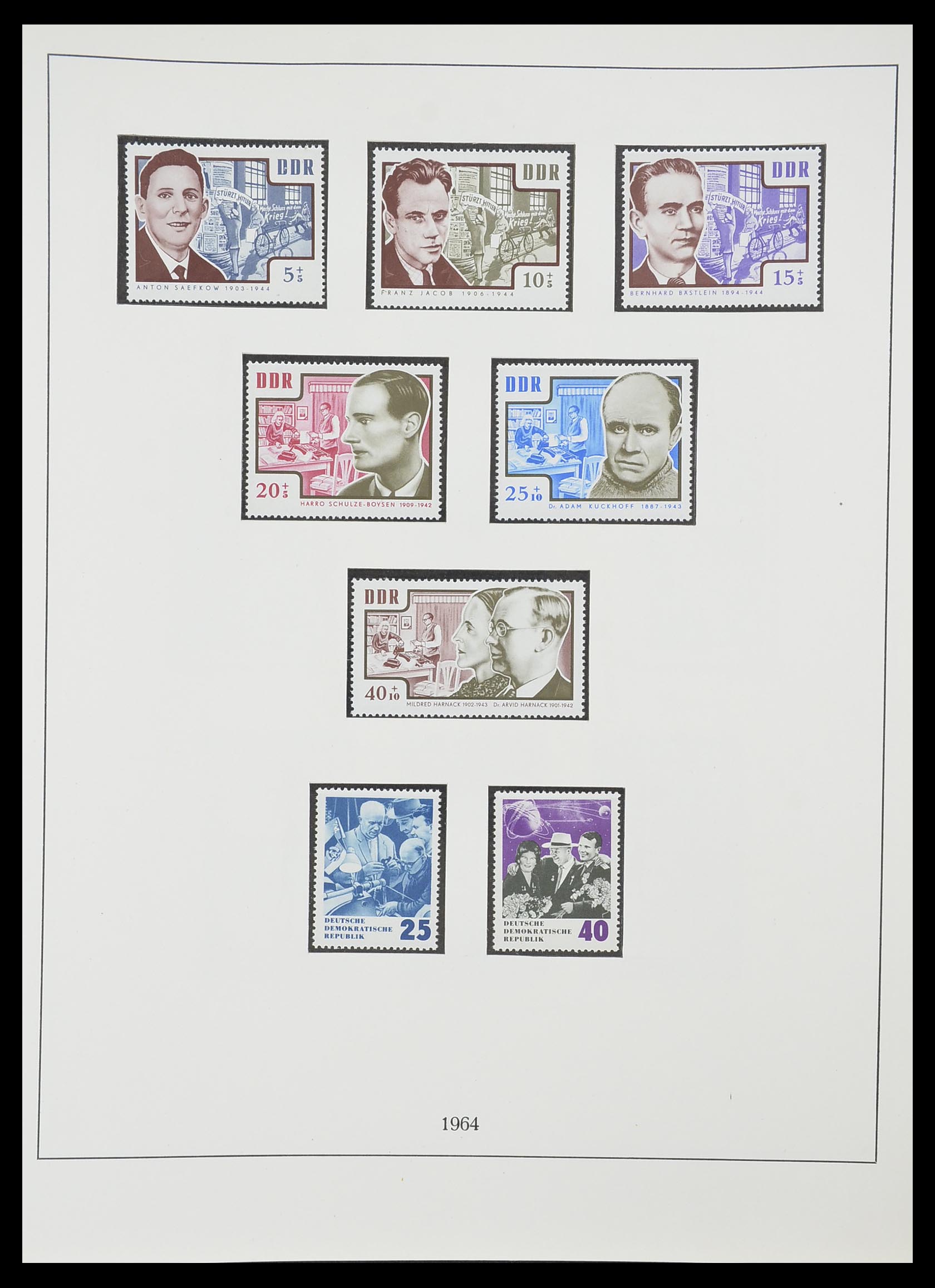 33868 076 - Stamp collection 33868 DDR 1949-1977.