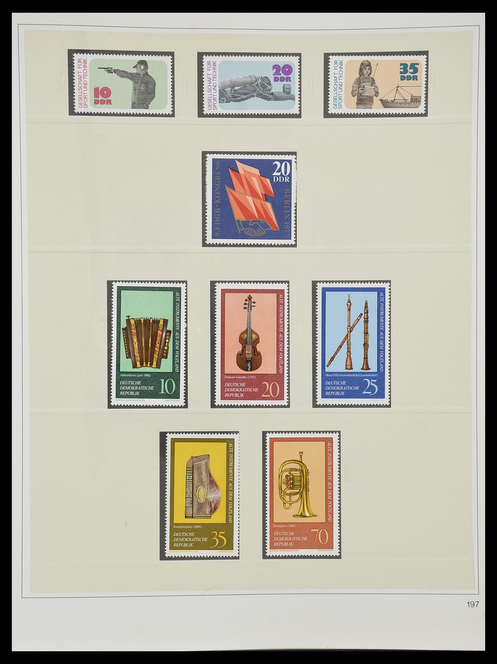 33868 210 - Postzegelverzameling 33868 DDR 1949-1977.