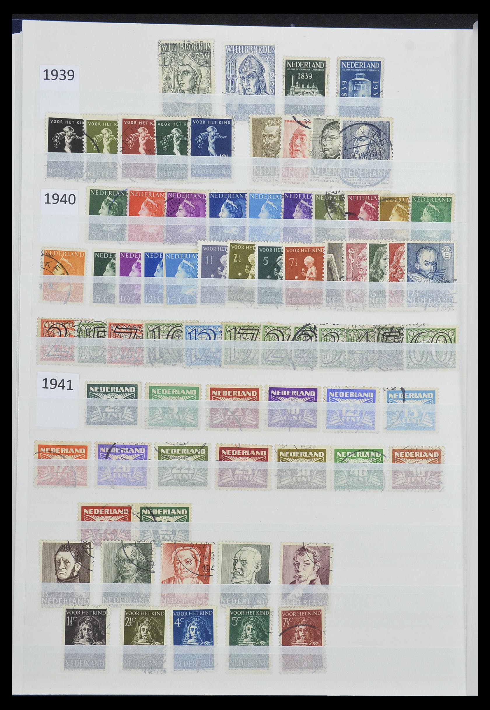 33875 040 - Postzegelverzameling 33875 Europa.