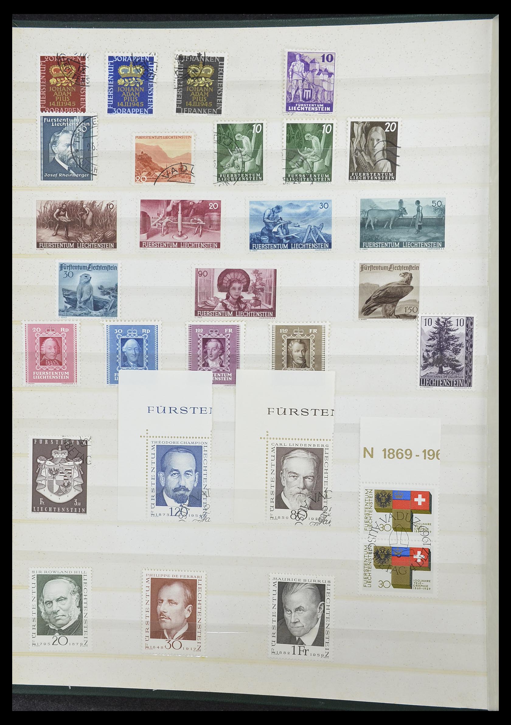 33884 005 - Stamp collection 33884 Liechtenstein 1920-2002.