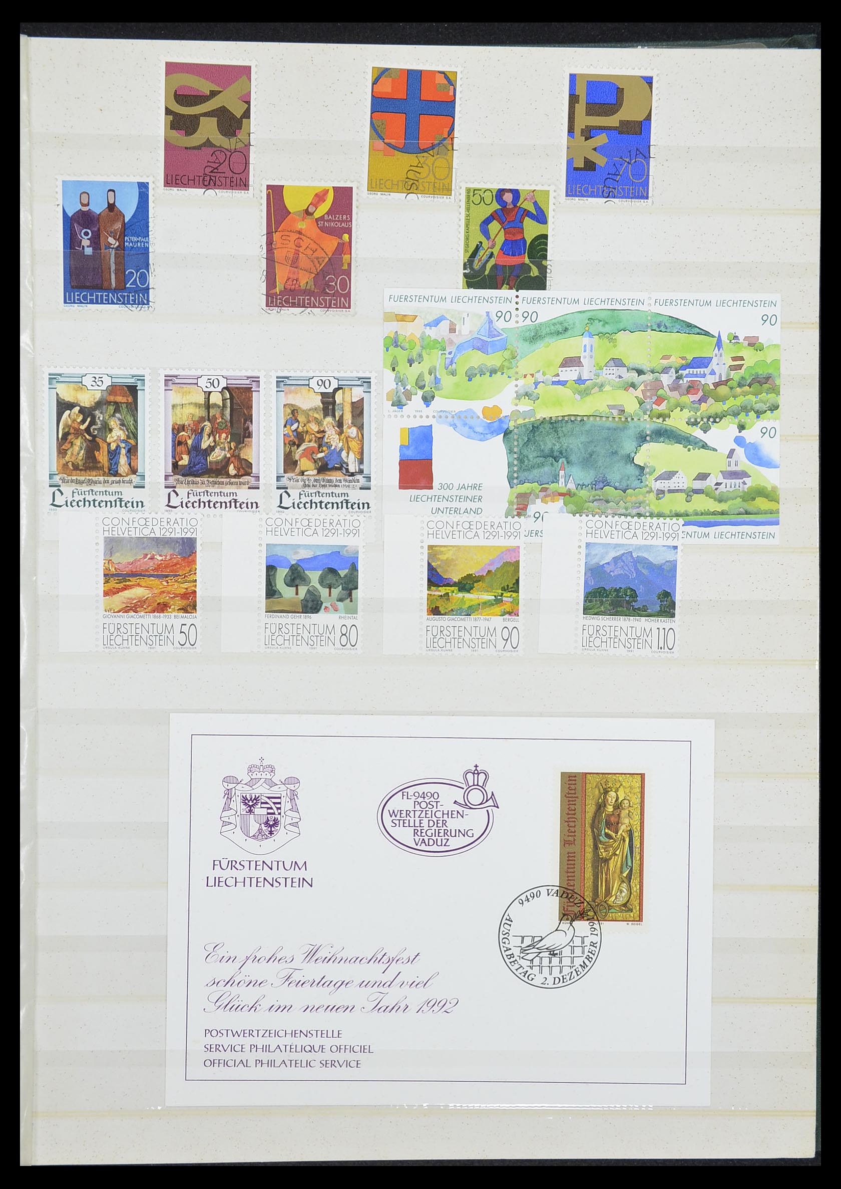 33884 011 - Stamp collection 33884 Liechtenstein 1920-2002.