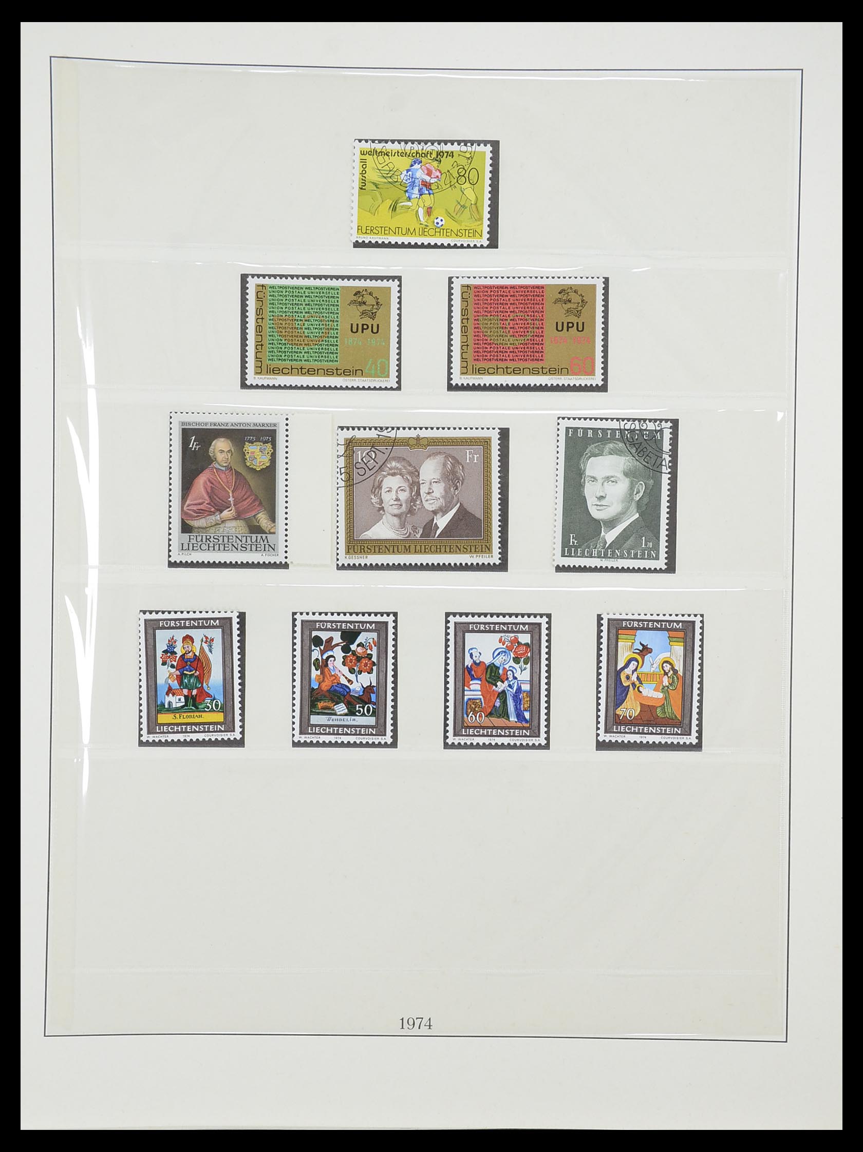 33884 046 - Stamp collection 33884 Liechtenstein 1920-2002.
