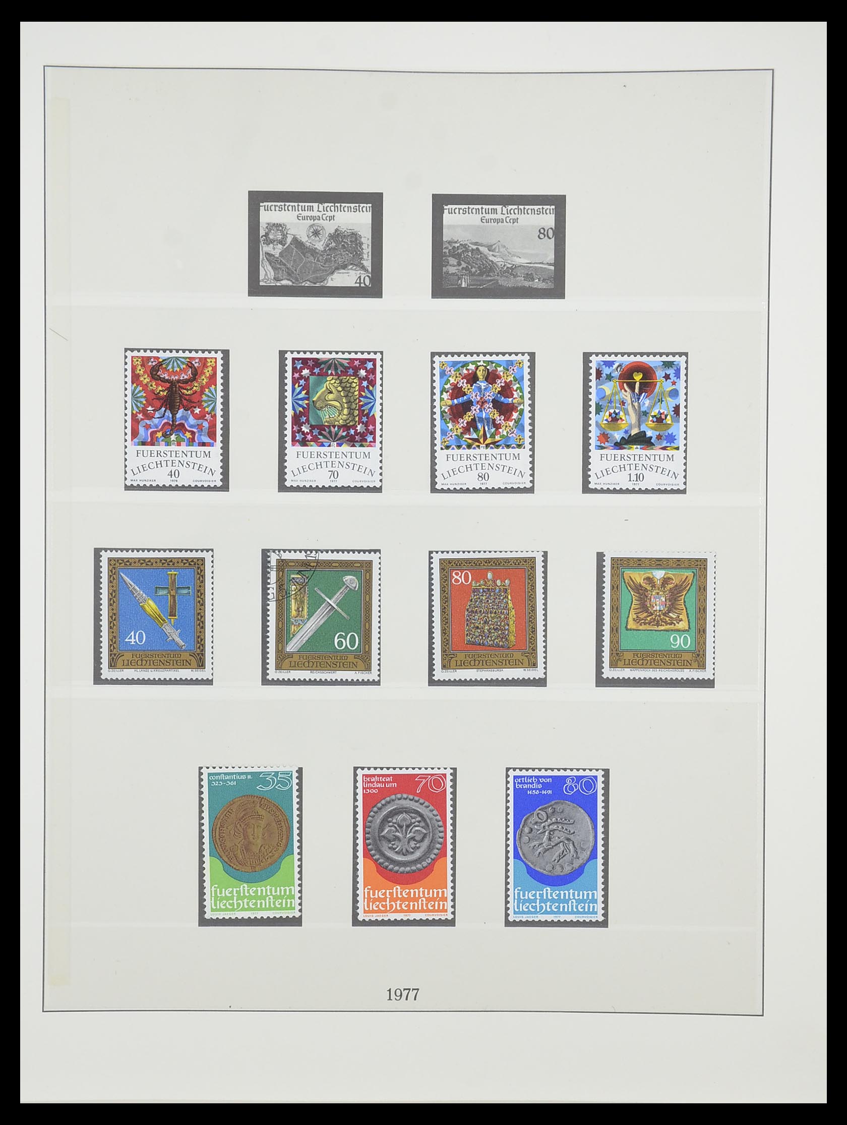 33884 053 - Stamp collection 33884 Liechtenstein 1920-2002.