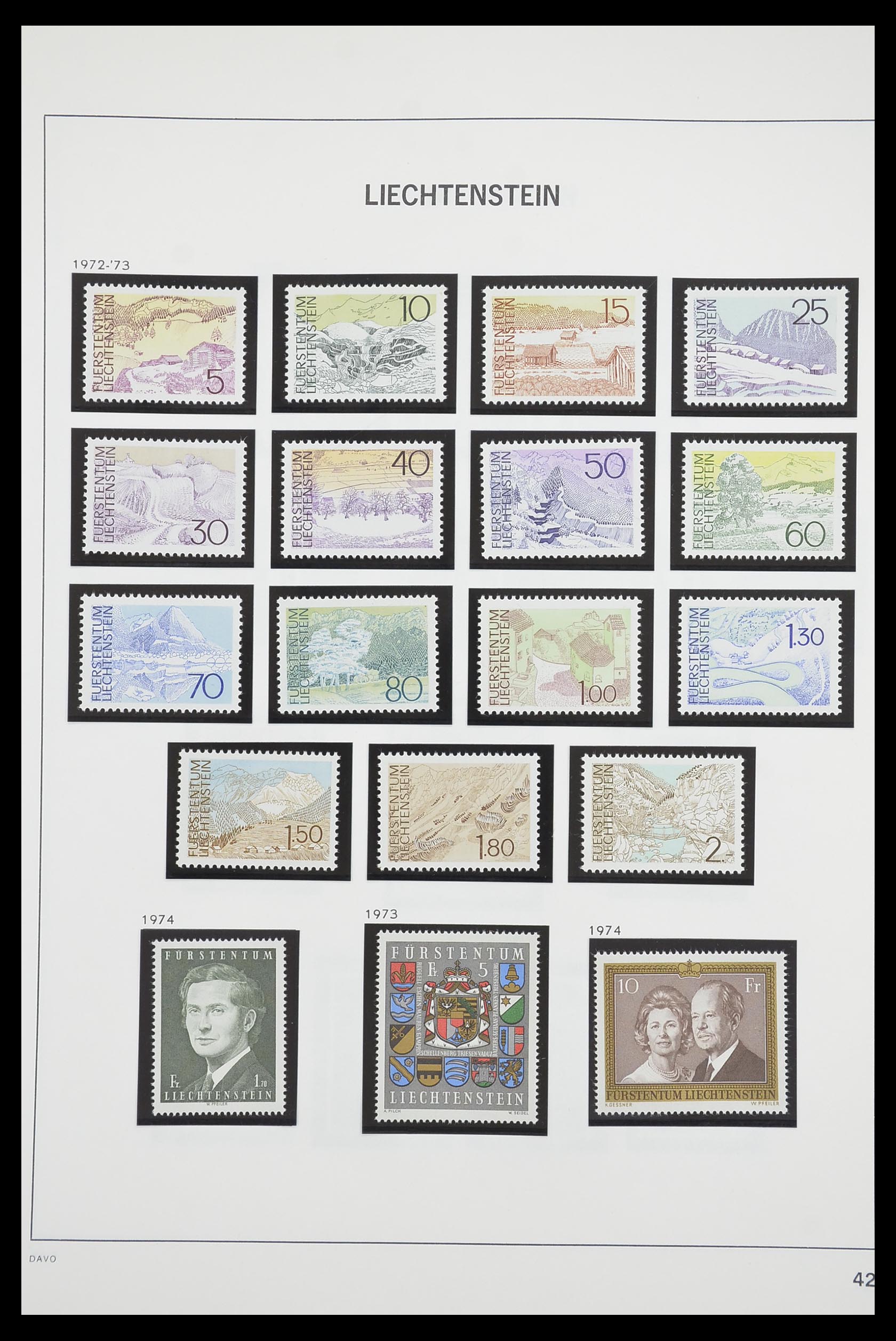 33890 043 - Stamp collection 33890 Liechtenstein 1912-1986.