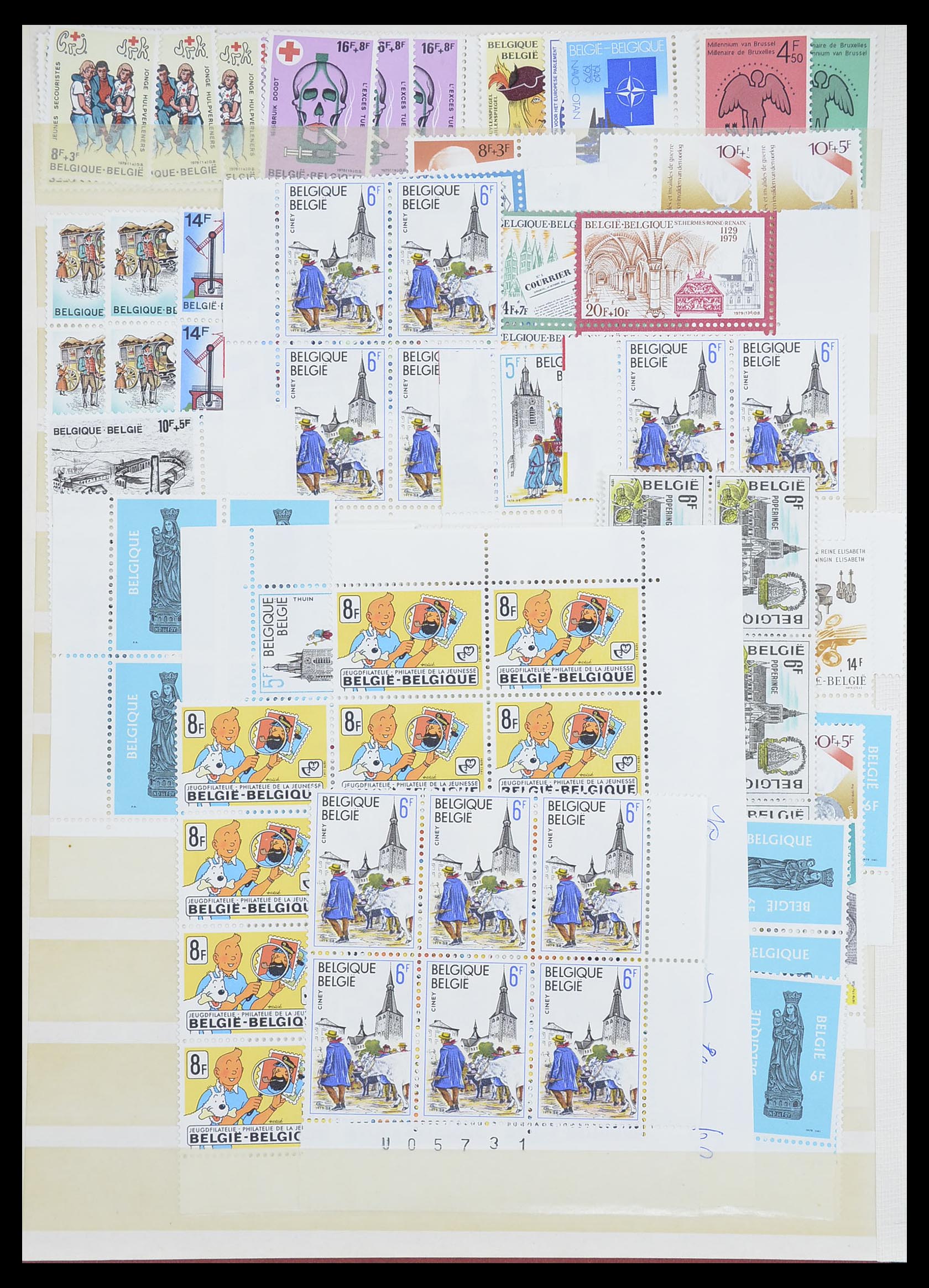 33899 083 - Postzegelverzameling 33899 België postfris 1965-2004.